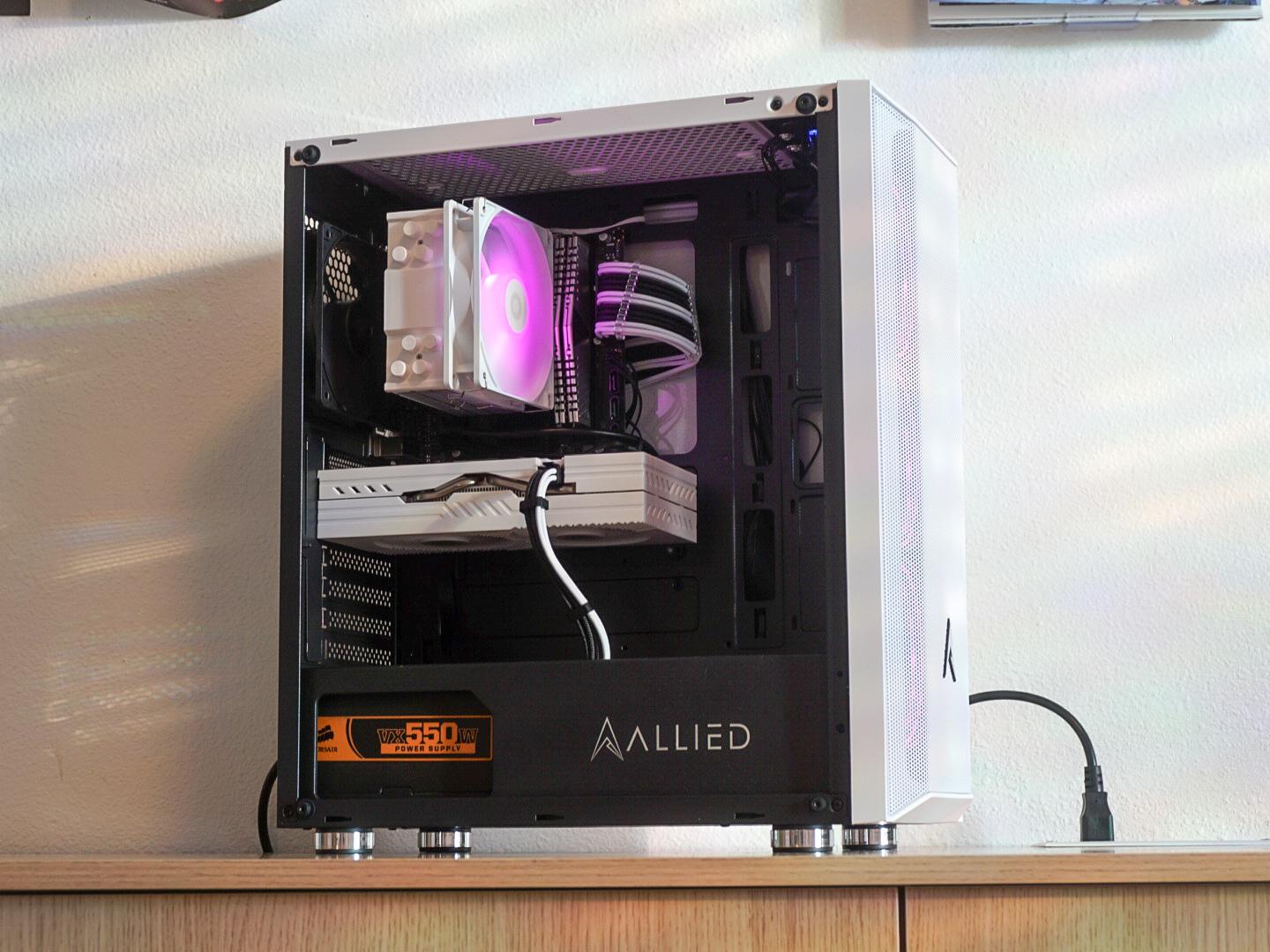 WK7 - Intel i7-7700k / RX 580 8GB / 16GB RAM DDR4 / 512GB NVMe SSD – Budget Gaming PC