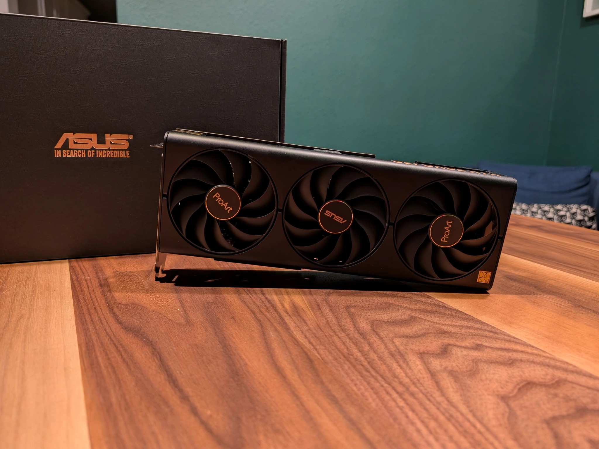 ASUS ProArt Nvidia 4080 Super Graphics Card GPU - 16GB - Like New