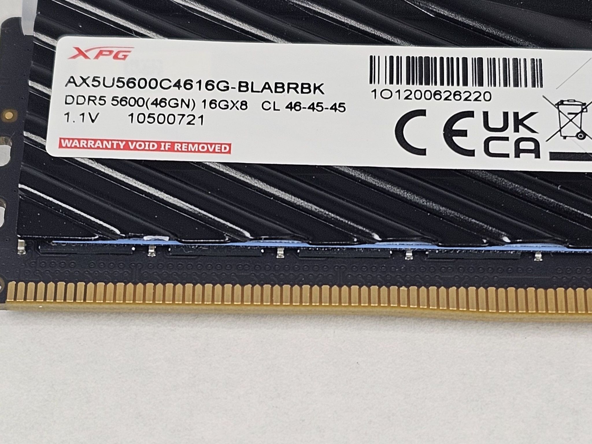32GB DDR5 (2x16GB) CL46 5600MT/s ADATA XPG Lancer Blade RGB