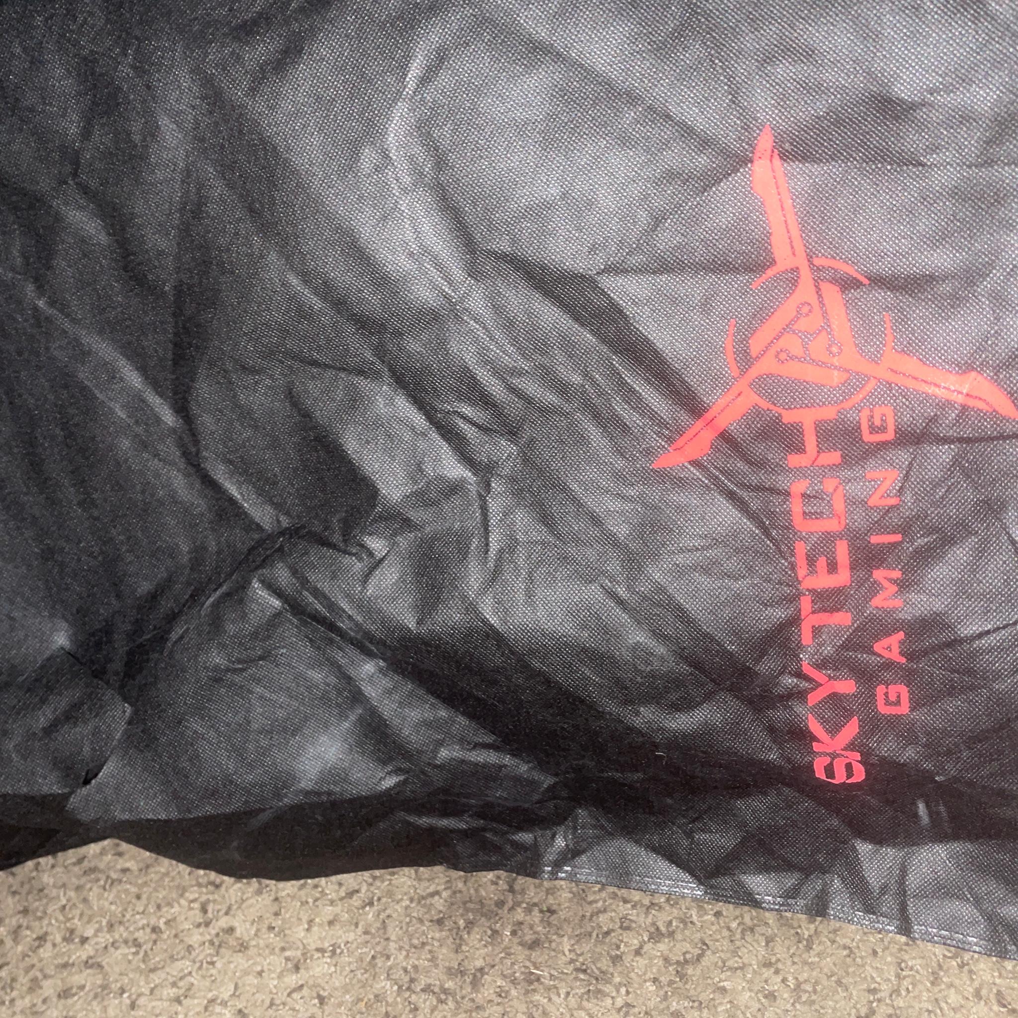 IN WIN & SKYTECH GAMING BLACK RED LED SECC ABS PC CASE