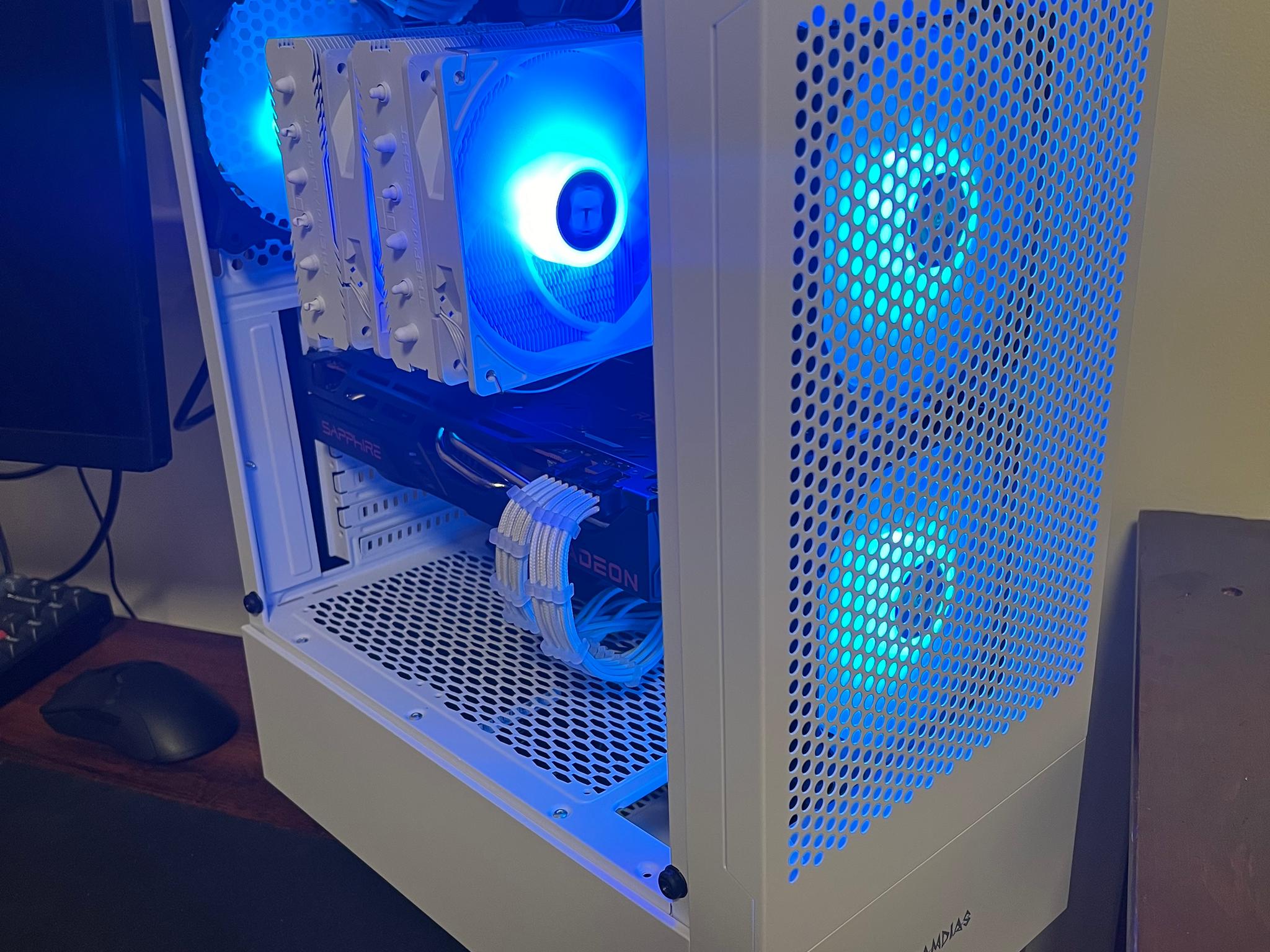 AMD Gaming PC Ryzen 7 7700X Radeon 6700XT 32GB DDR5