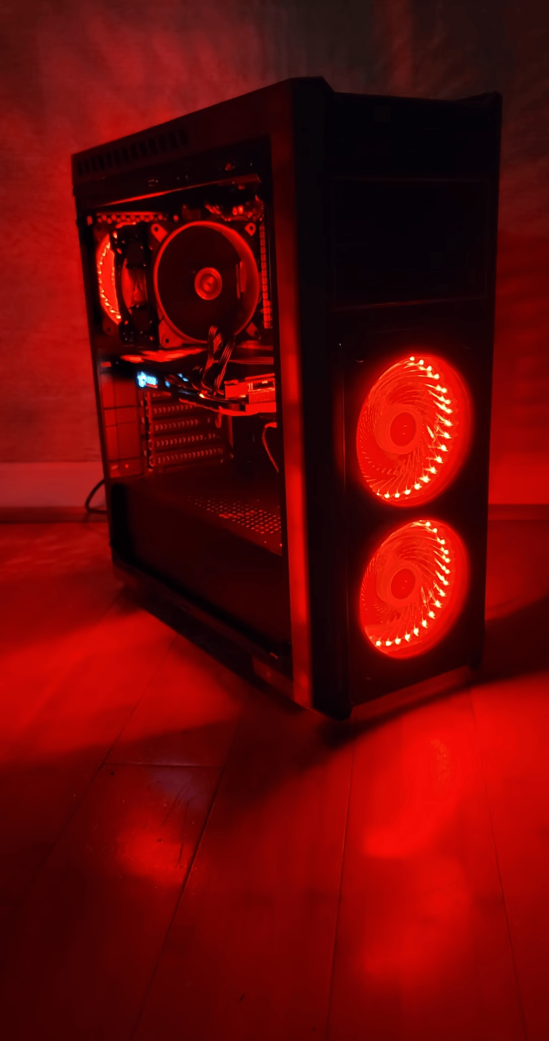 'Crimson Tower' Intel 10thGen i7 with Nvida 1070