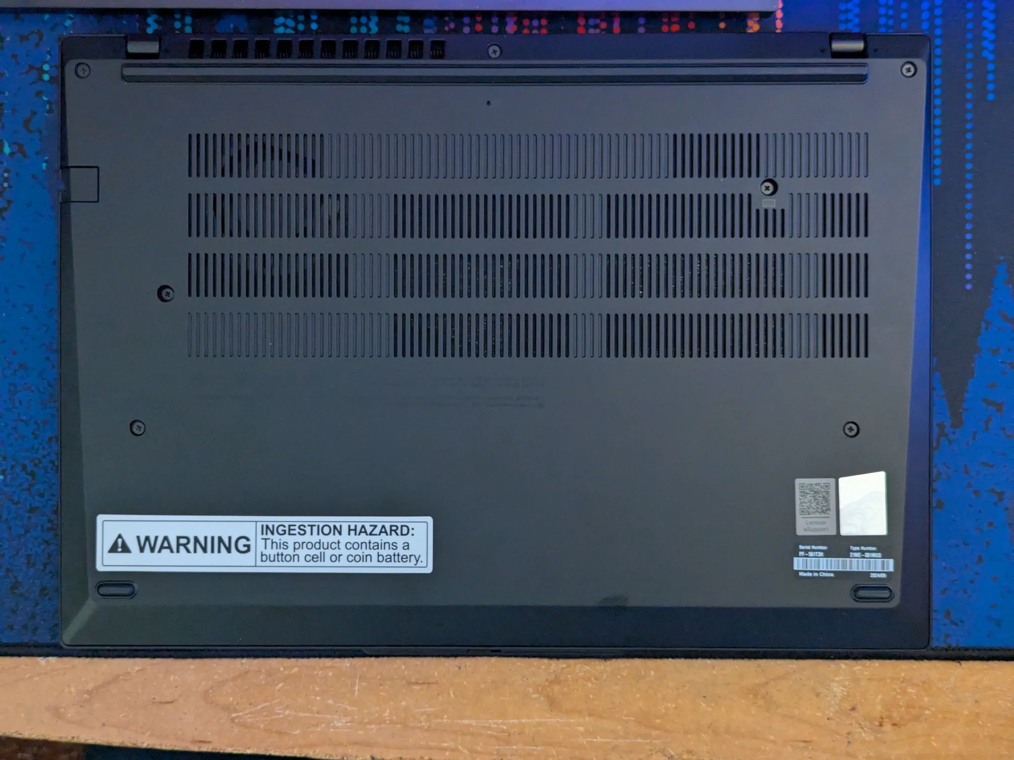 Lenovo ThinkPad P14s Gen 5 AMD