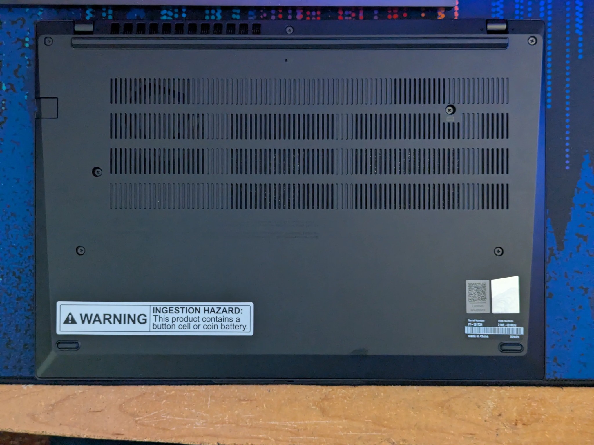 Lenovo ThinkPad P14s Gen 5 AMD