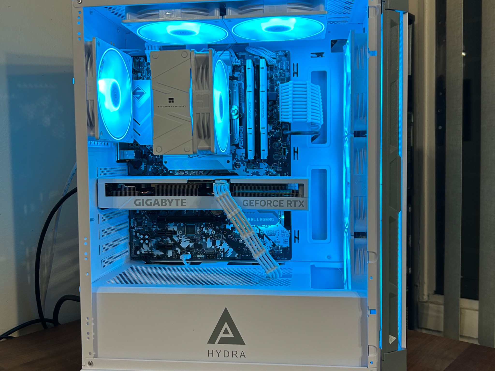 *WEEKEND SALE* RTX 4060ti 8GB | Intel i5 12400F | 32GB DDR4 | 1TB SSD | The Mid-Range Beast RTX