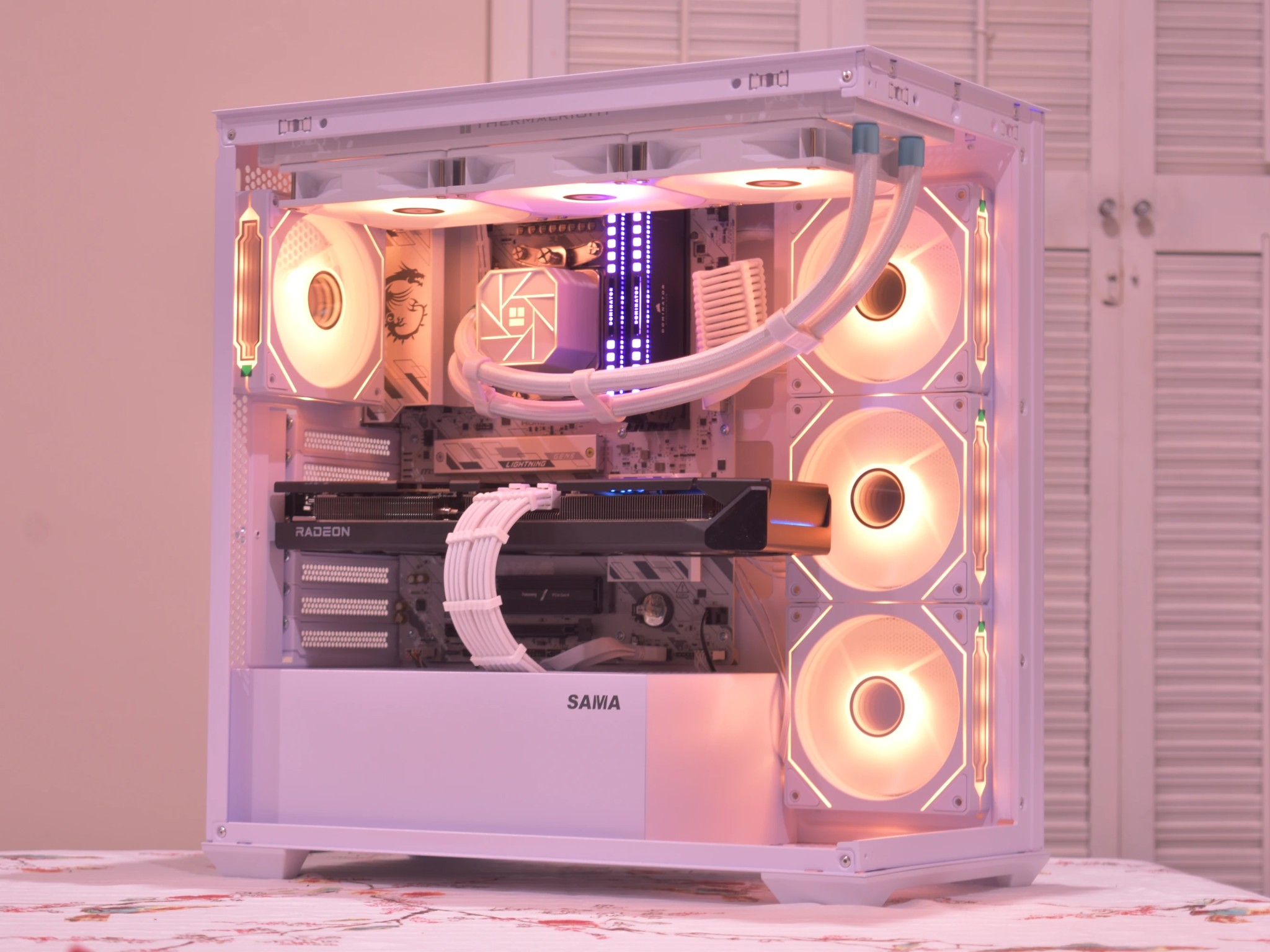 🚀Performance Gamer🚀 Ryzen 7 7800X3D | AMD RX 9070 16GB | 32GB DDR5 | 1TB nVME SSD | White RGB+Wifi
