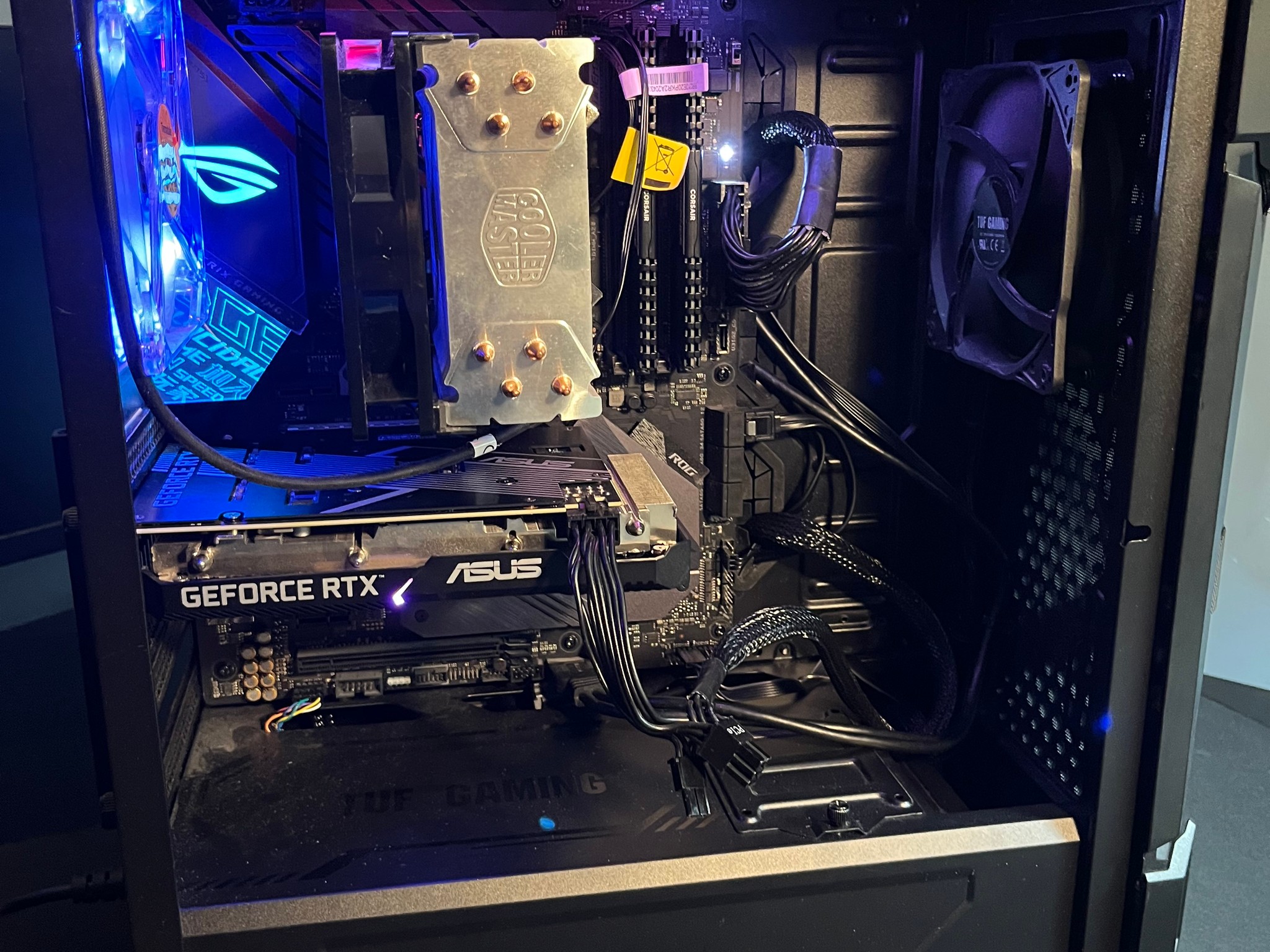 Gaming PC – i9-9900KF |RTX 3060 Ti | ASUS ROG Strix Z390-E | 16GB RAM | 500GB SSD | 2TB Hard drive