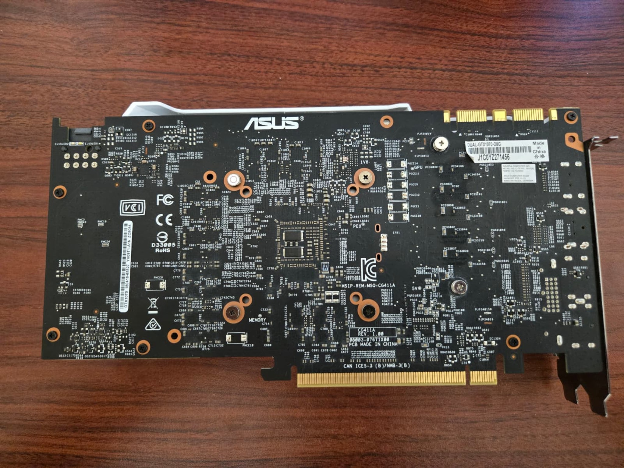 ASUS DUAL GTX 1070 8GB