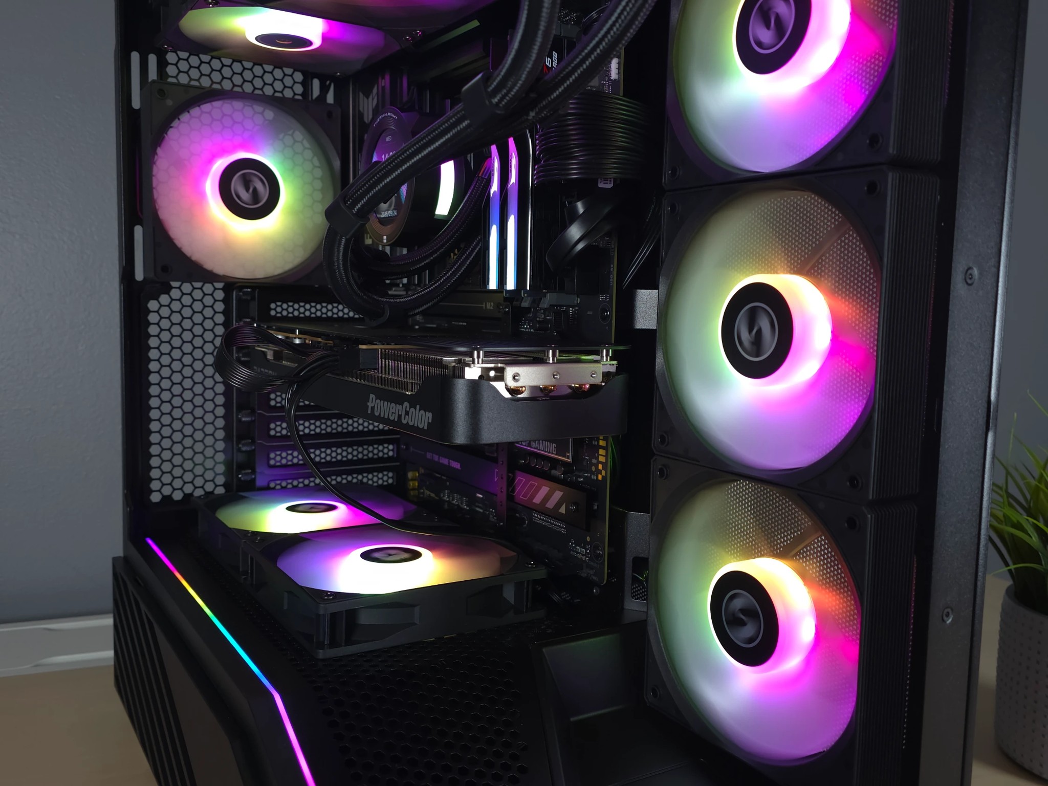 All AMD I All-Black 4K Gaming PC | Ryzen 7 9800X3D | RX 9070 XT 16 GB | 32GB | 2TB | 2 Year Warranty