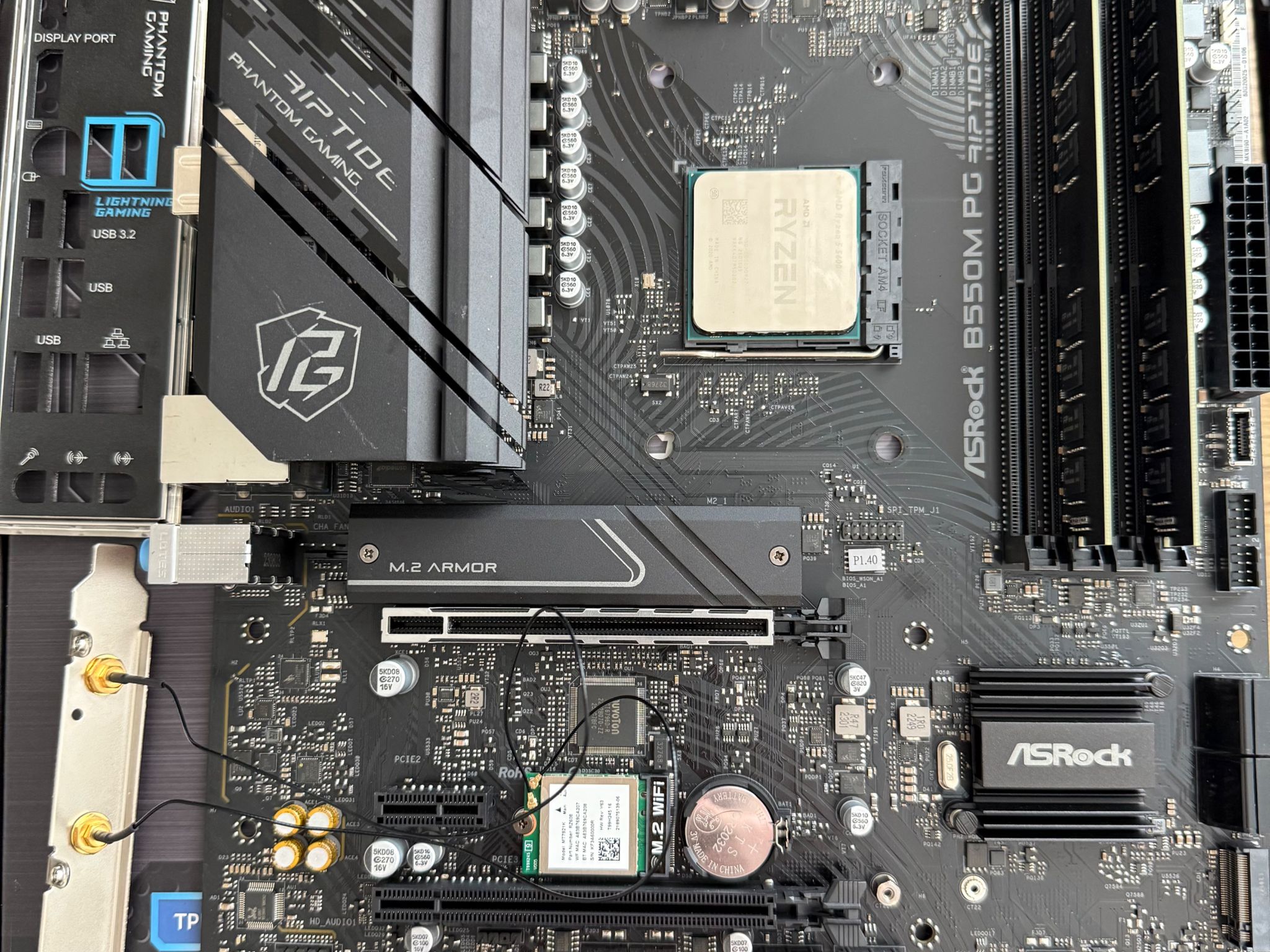 B550 - 32GB RAM - Ryzen 9 3900x - WIFI & Bluetooth
