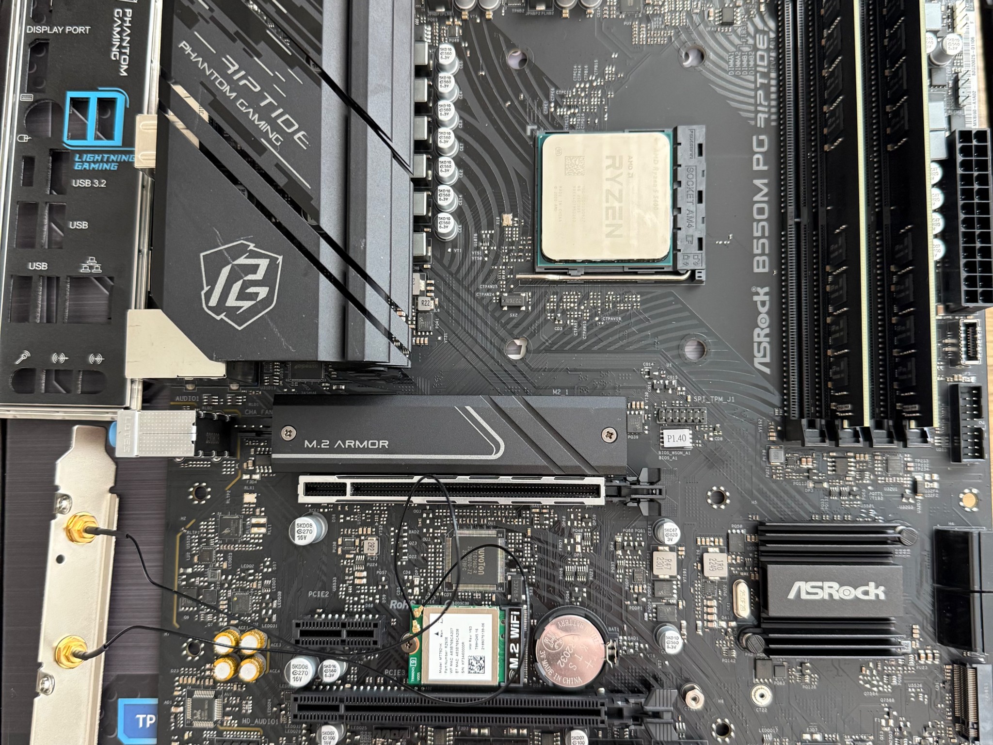 B550 - 32GB RAM - Ryzen 9 3900x - WIFI & Bluetooth