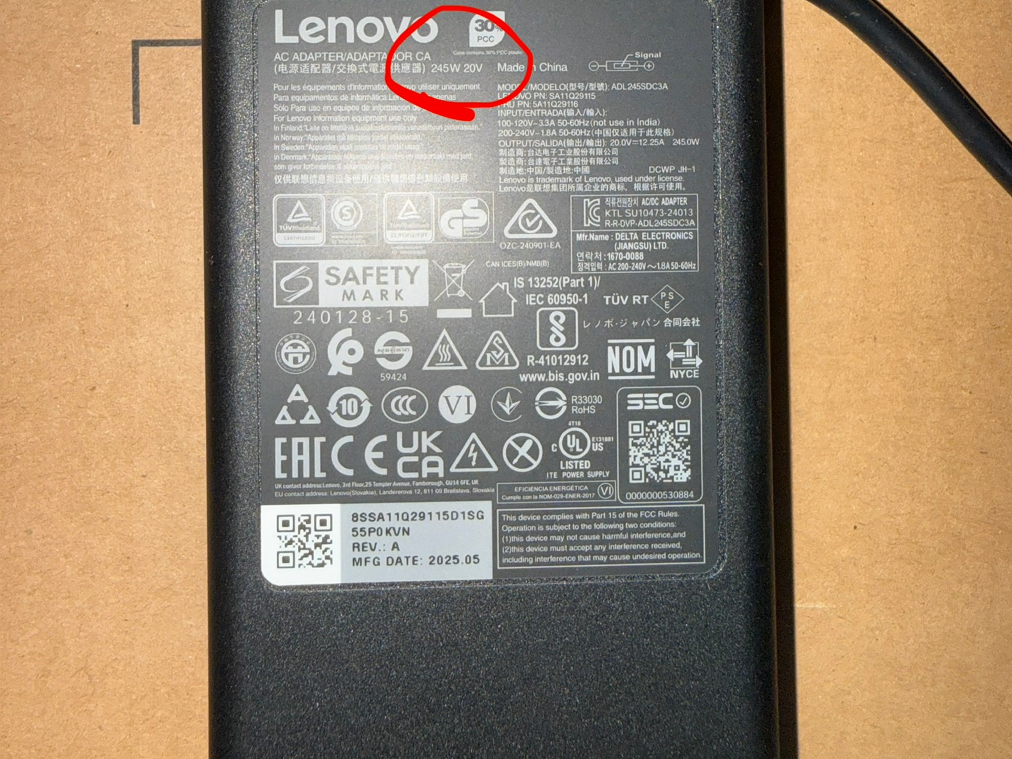 Lenovo Legion 5i - 5060 8gb - 32gb DDR5 - 1.5 TB SSD