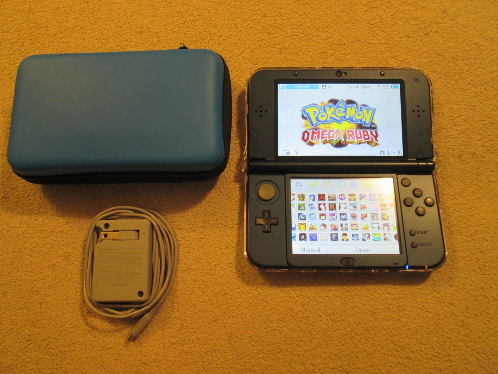 RARE Nintendo 3ds Xl 128gb Limited Galaxy Edition With Games And Accessroies