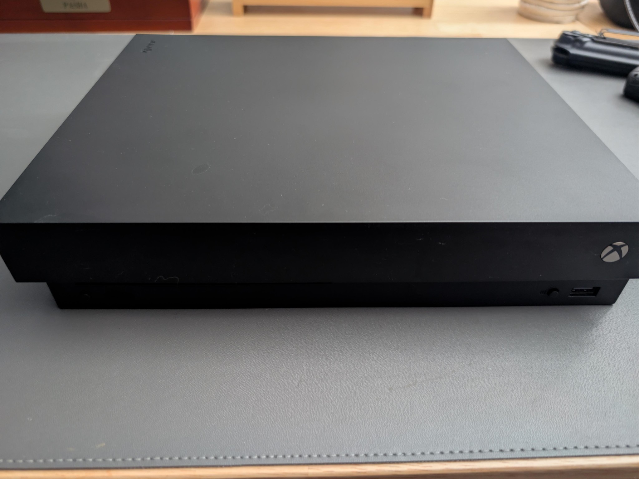 Xbox One X | Black