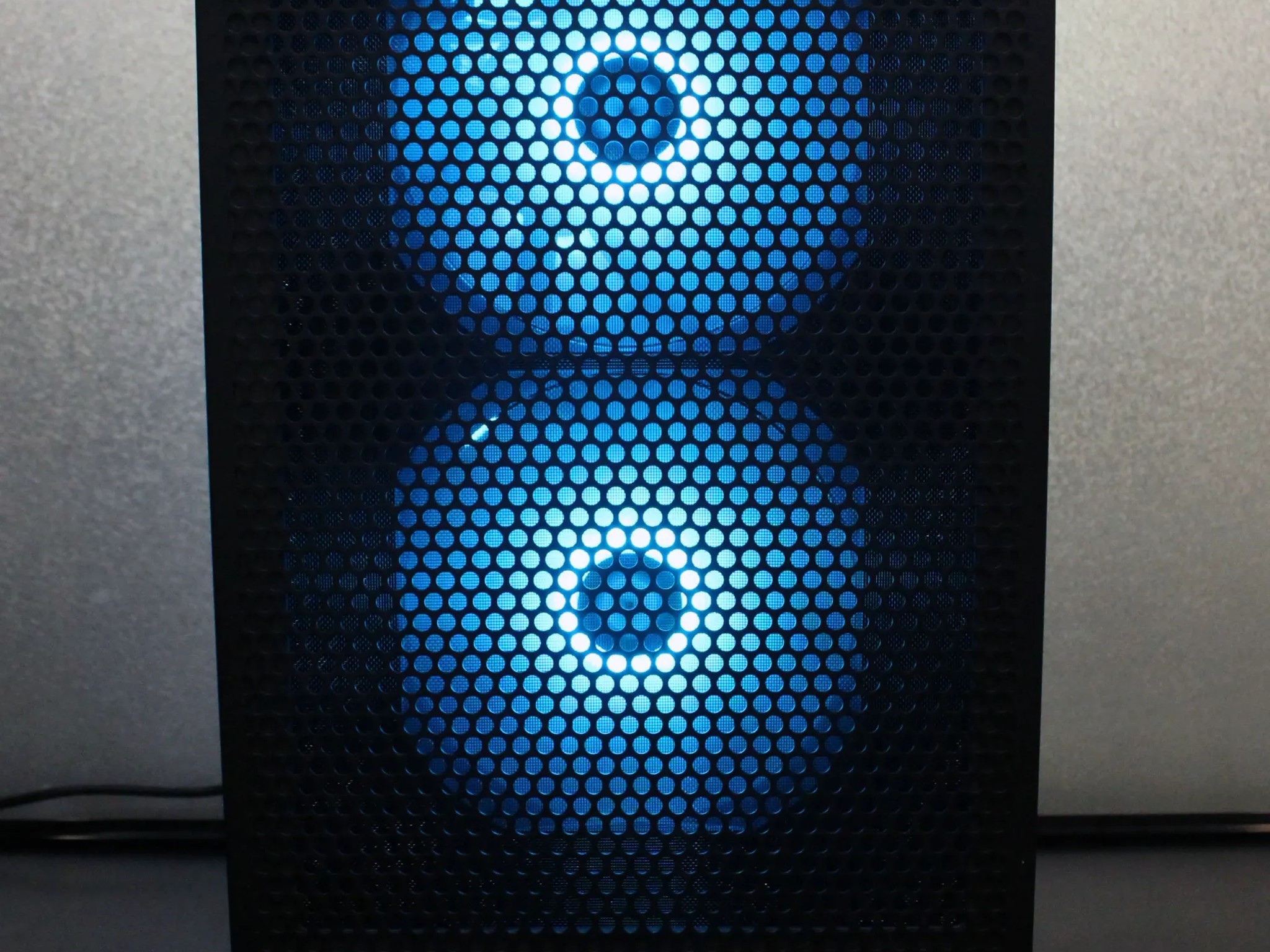 ARGB Water Cooled Gaming PC / Ryzen 5 5600X / RX 6800 16GB / 16GB DDR-4 3600 / 1TB / Windows 11 Pro