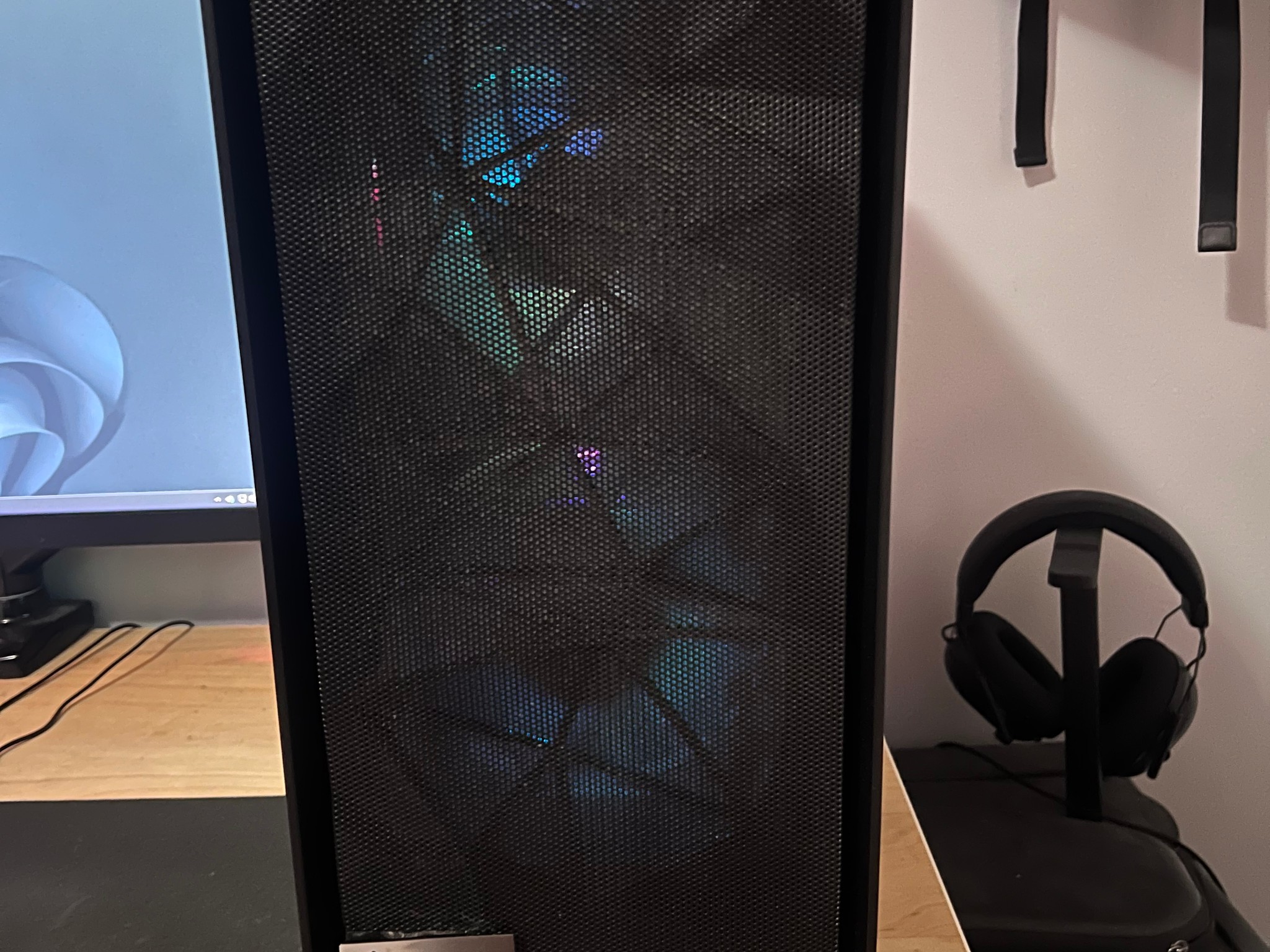 GeForce RTX 3080 Custom Gaming PC - Ryzen 7 9700X, 2TB SSD High End Customer Build