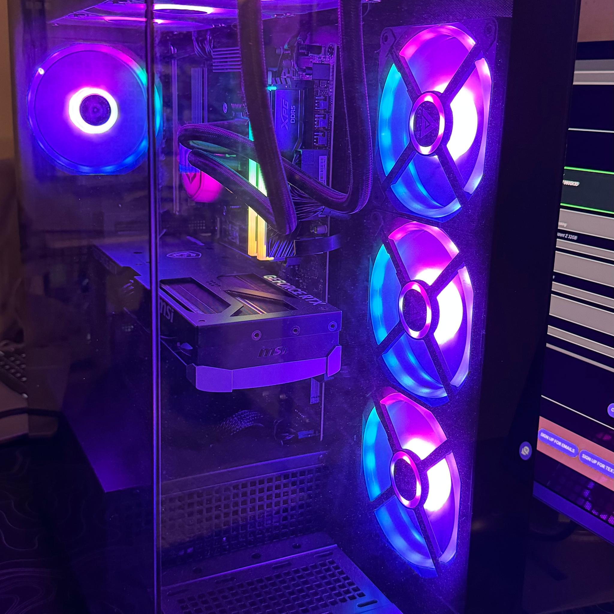 [CyberPowerPC SLC7700WS] | Ryzen 7 9800X3D | RTX 5070 Ti (16GB) | 32GB DDR5 | 2TB NVMe