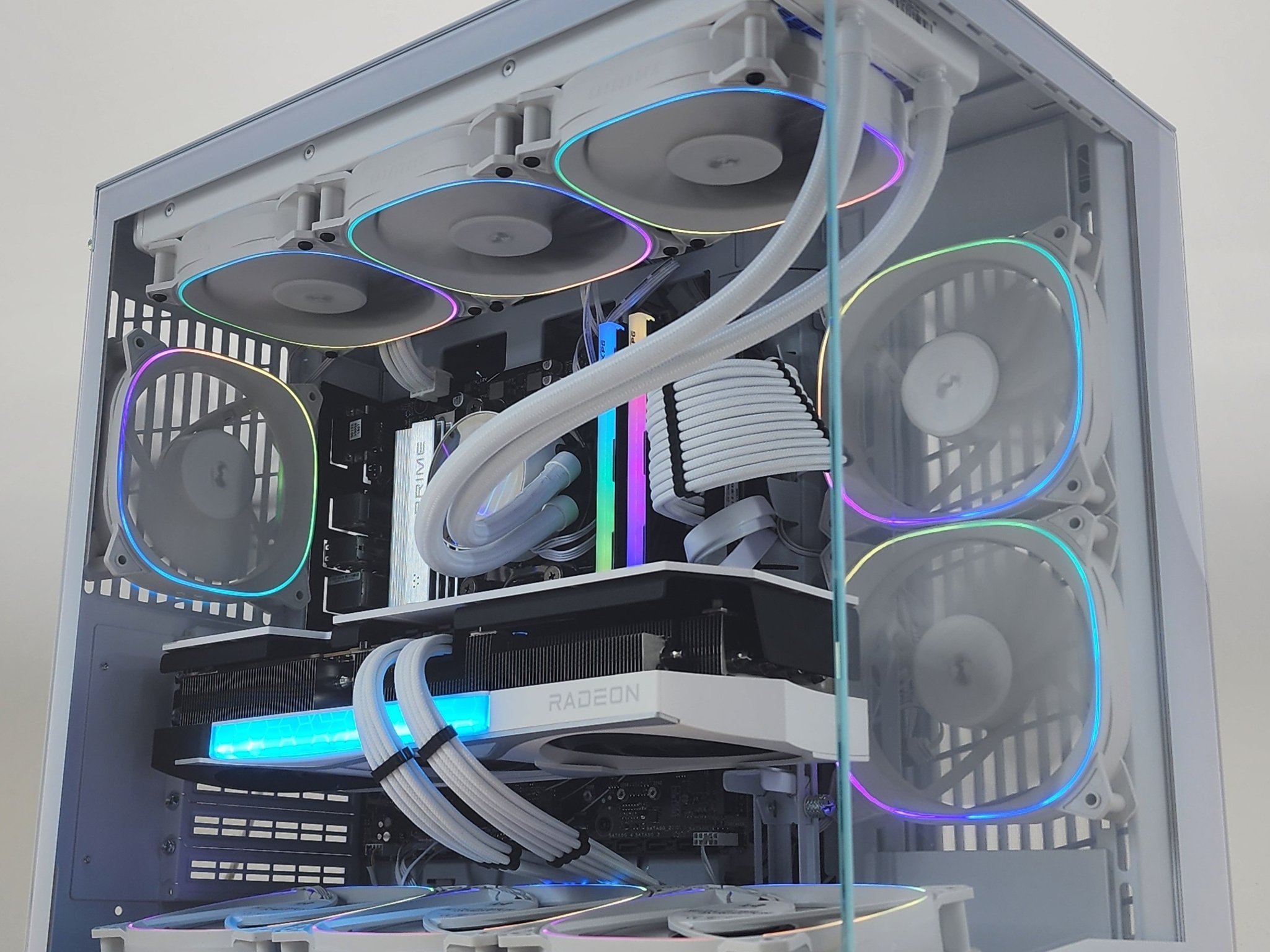 Gaming PC Ryzen 7 7700 32GB RAM 1TB SSD RX 9070 XT 16GB Windows 11 Computer