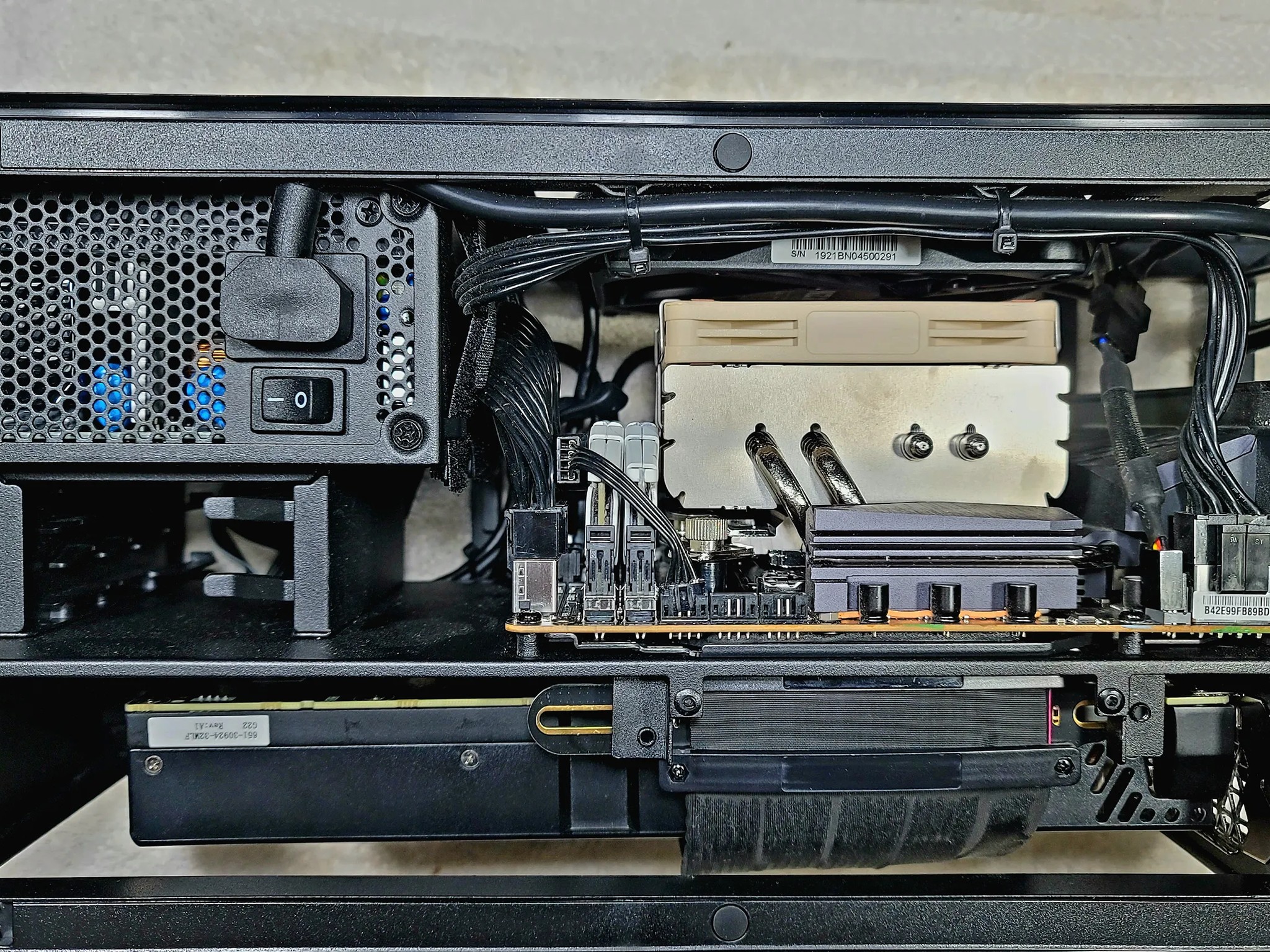 Midcentury Classic: 10400F, 32Gb, RTX 3070, Z490i, Noctua air cooler, WiFi/BT, 650W 1.5Tb