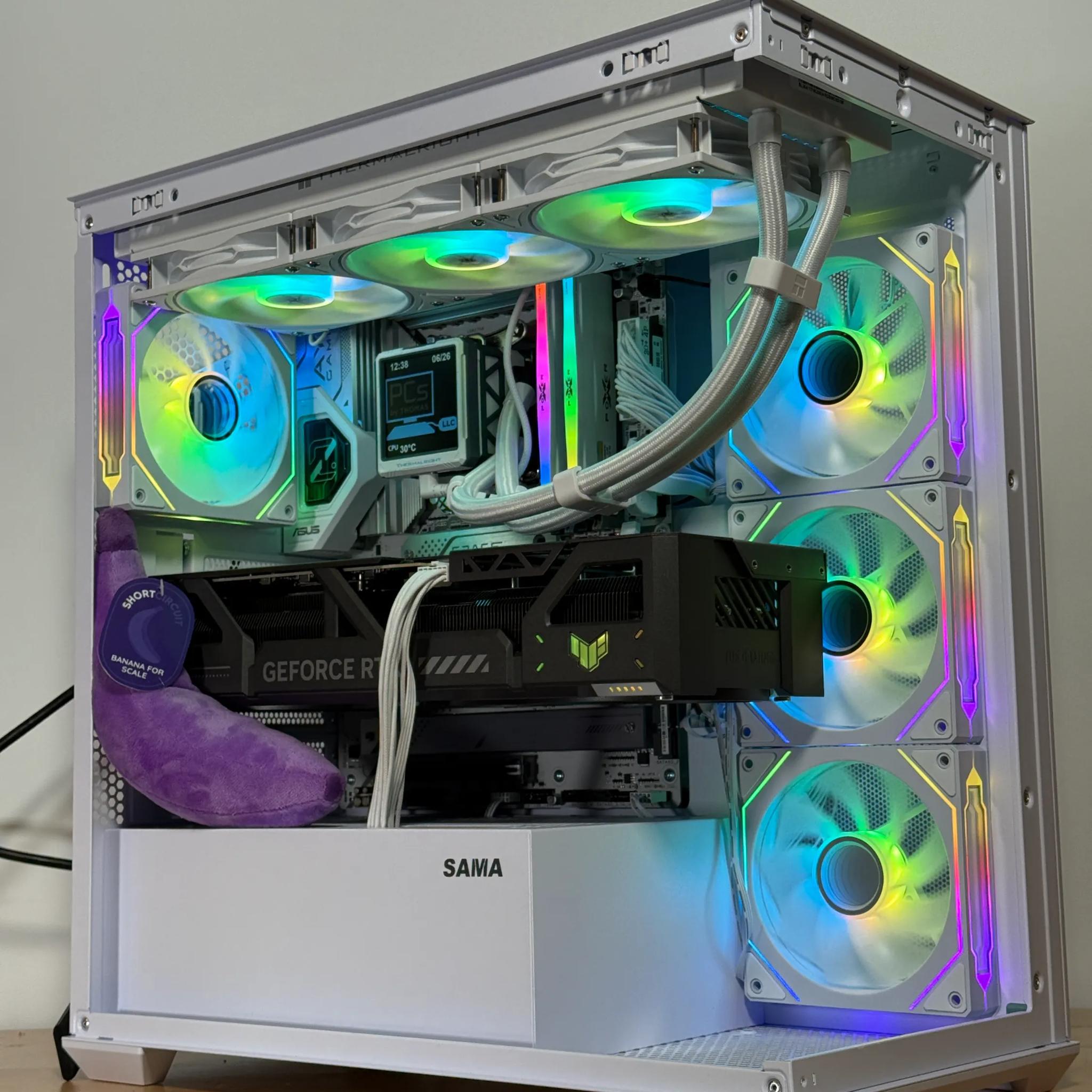 Ryzen 9800x3d RTX 5080 White Gaming PC