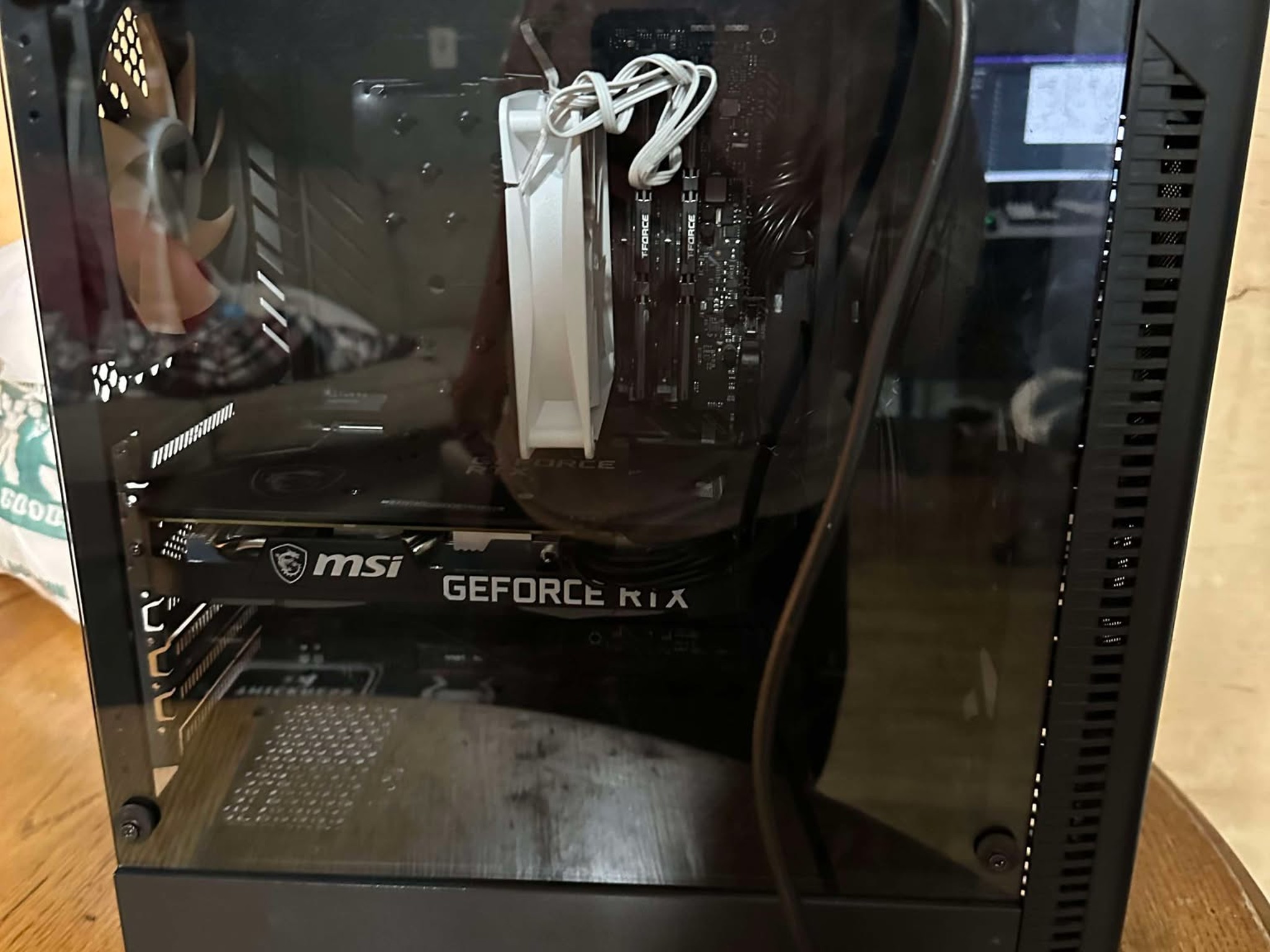 Beginner Content Creator Gaming PC | Intel I7 12700k | RTX 3060 12GB | 32GB DDR4 RAM | 1TB SSD |