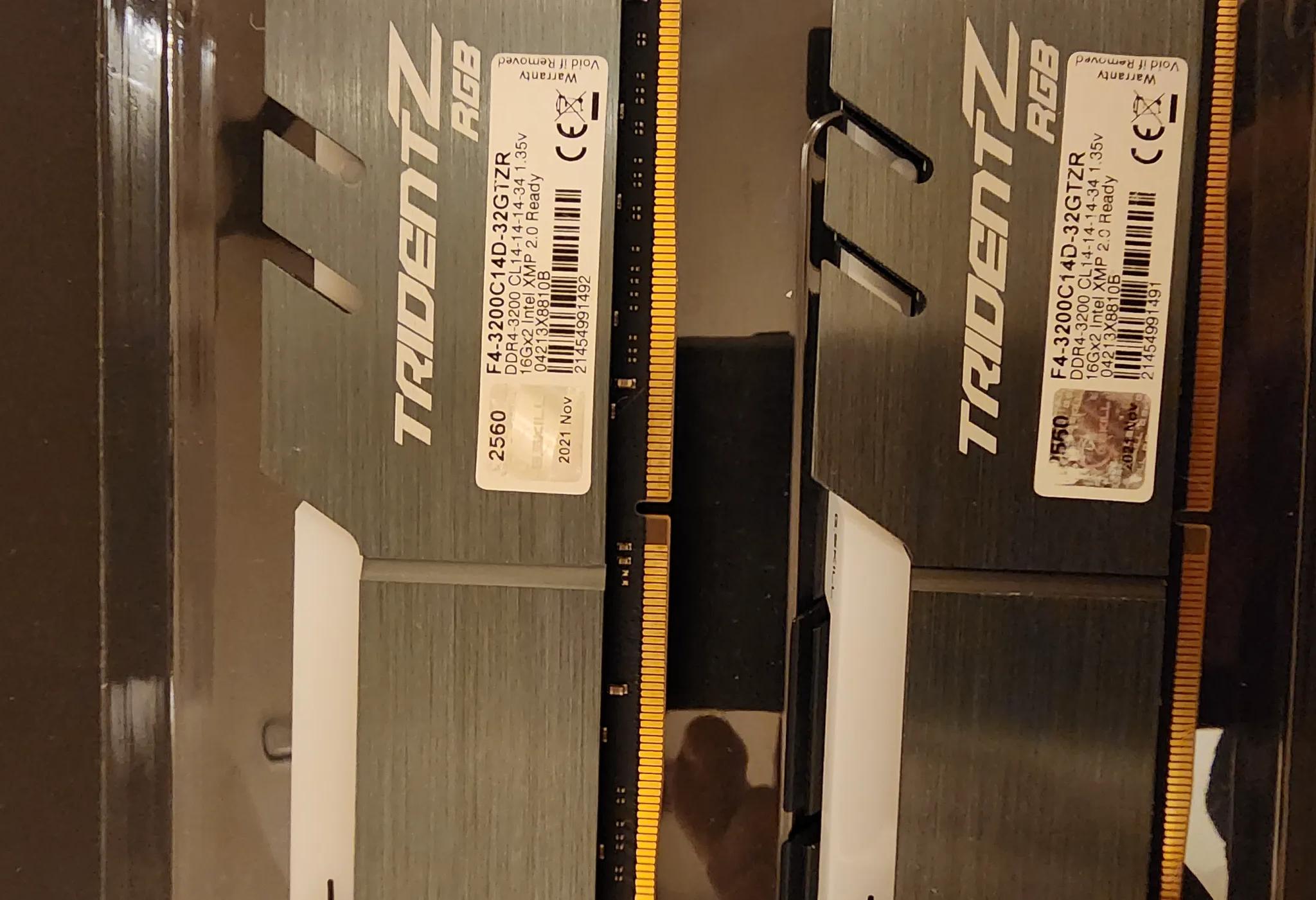 G.Skill TridentZ RGB 2x16GB DDR4-3200 CL14-14-14-34