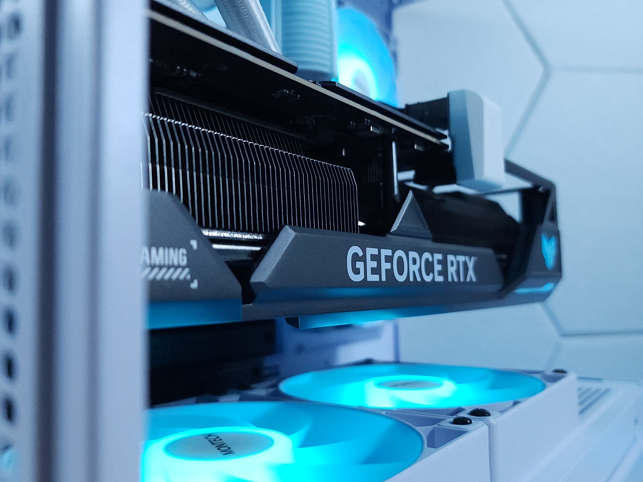 💙RTX 4080 ● Ryzen 7 7700X ● 32GB 6000MHz ● 2TB NVMe Gen 4 ● 1440/4K Gaming Computer
