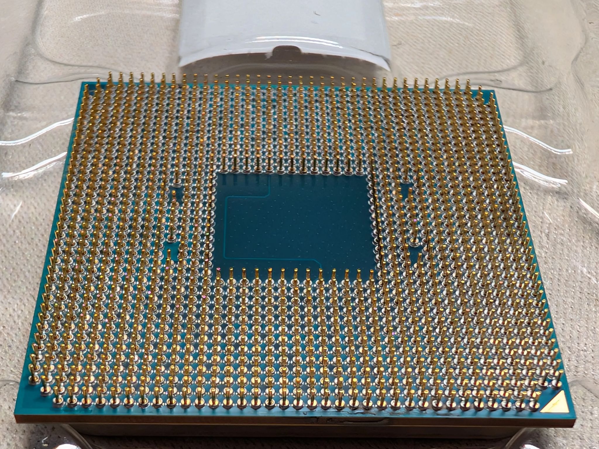 Ryzen 2200G!