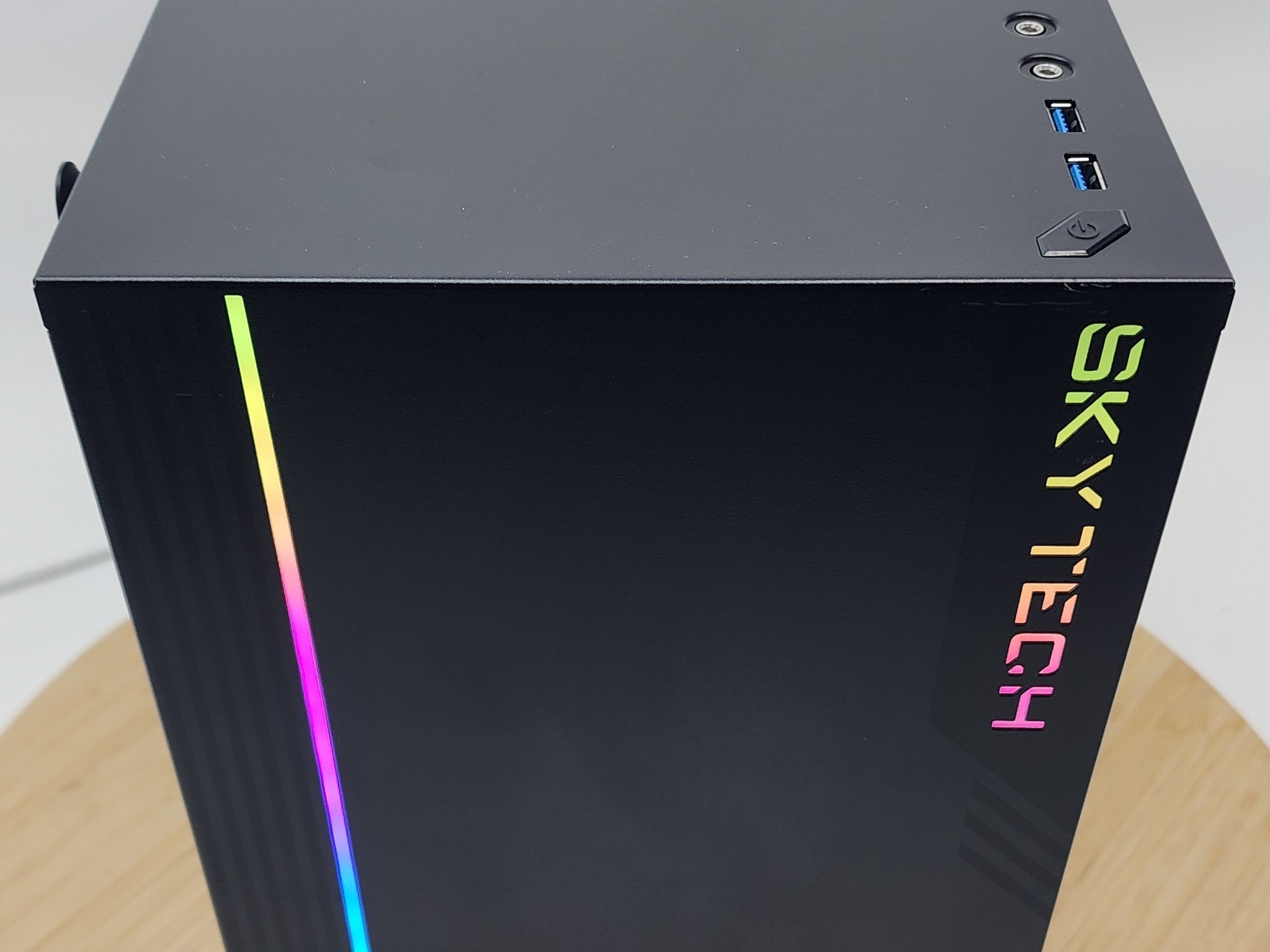 Gaming PC Ryzen 7 3700X 16GB RAM 1TB SSD GTX 1660 SUPER 6GB Windows 11 Computer