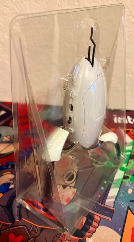 ThinkGeek Portal 2 Sentry Turret USB Desk Defender by Valve (Working Lights + Sound)