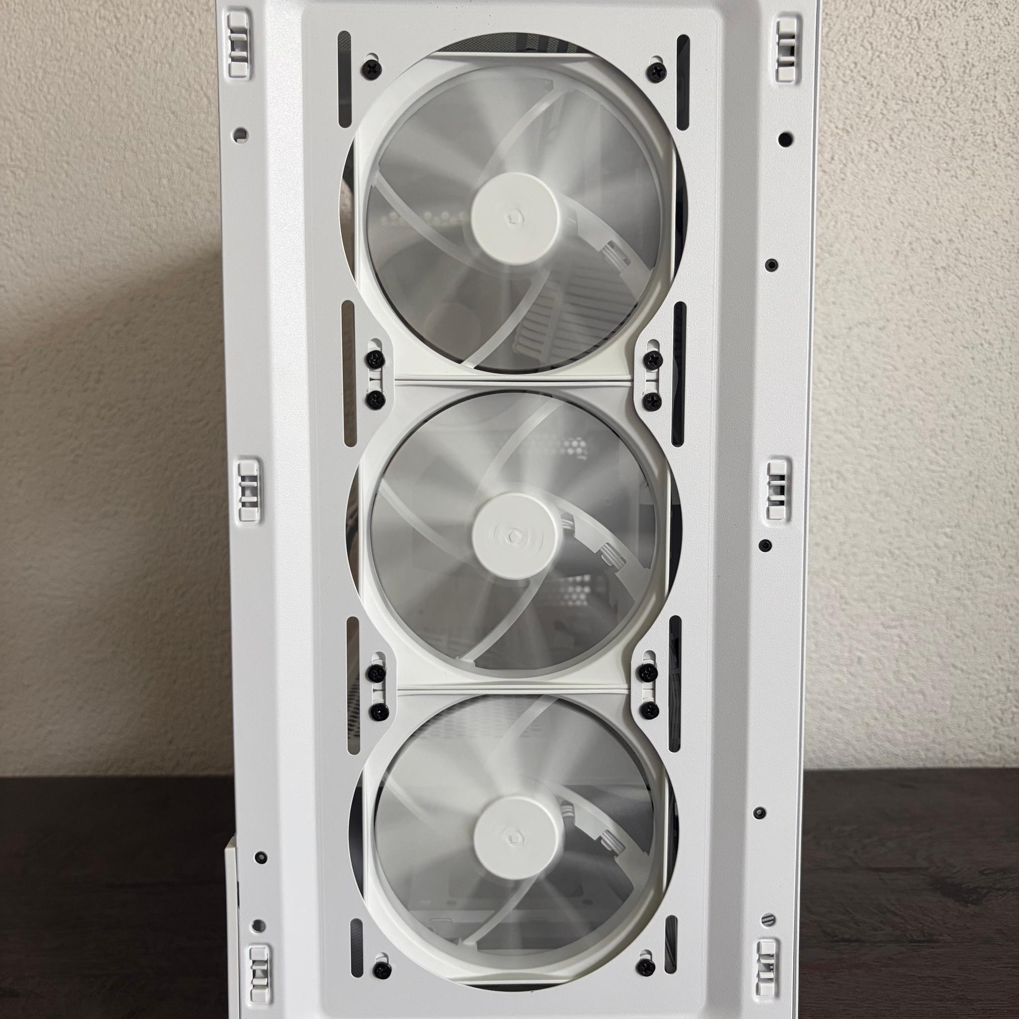 ❄️ Project Snowstorm ❄️ | RTX 5070 Ti | Ryzen 7 7800X3D | 32GB DDR5-7000 | 📶 Wi-Fi& Bluetooth Ready