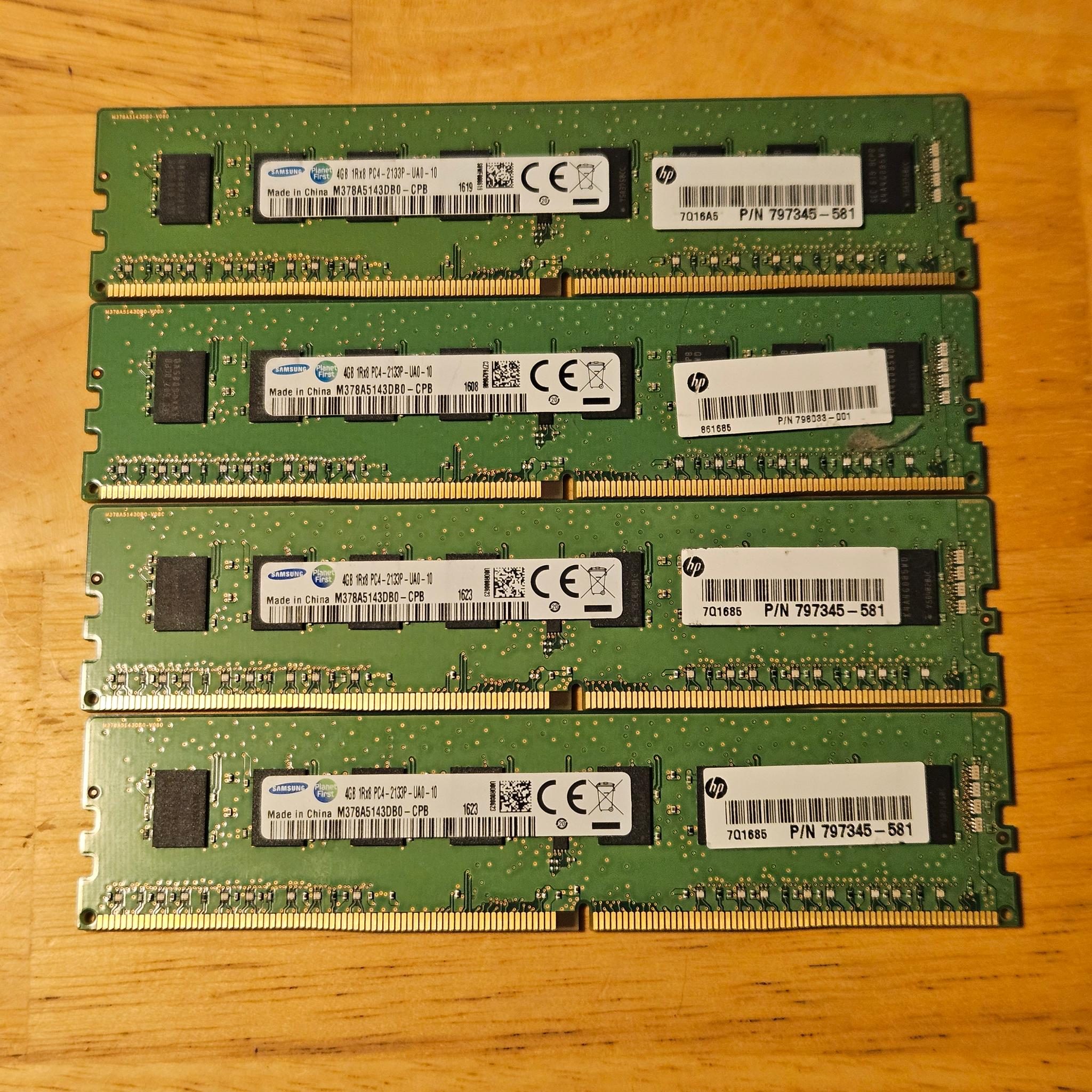 Samsung DDR4 U-Dimms 2133 MT/s 4x4GB Sticks