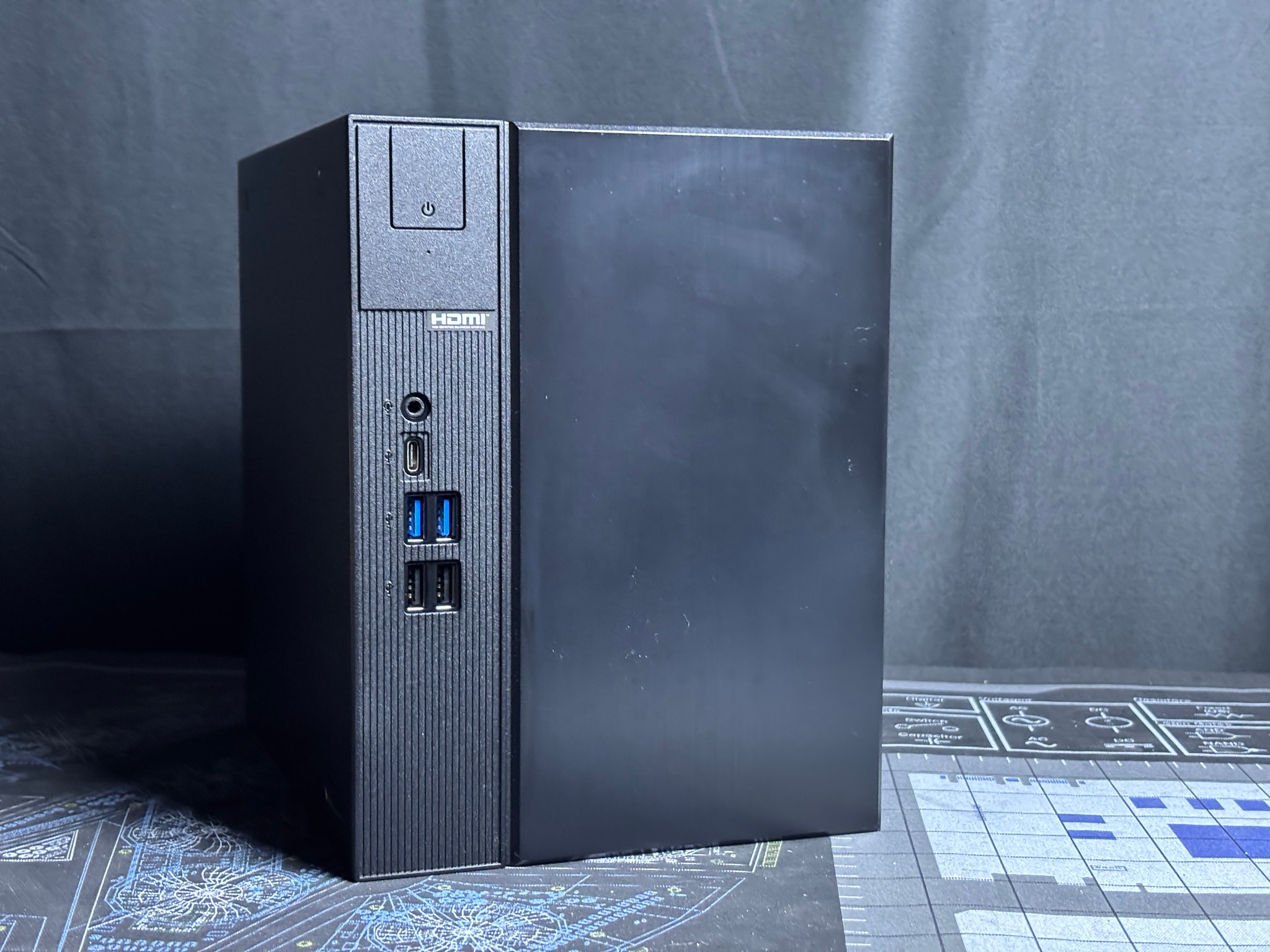 INSANE MINI RTX 3050 PC|AMD Ryzen 5 5500 | 16gb DDR4 | 512 GB M.2 SSD