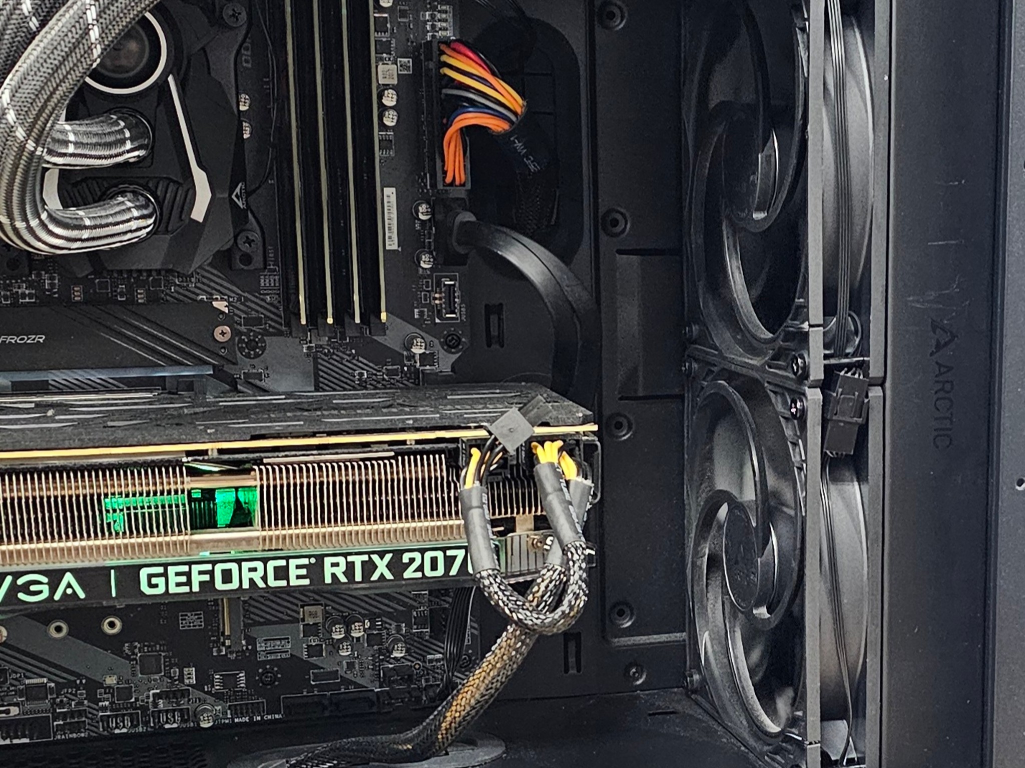 ARCTIC 240mm AIO CPU Liquid Cooler for Intel LGA1200