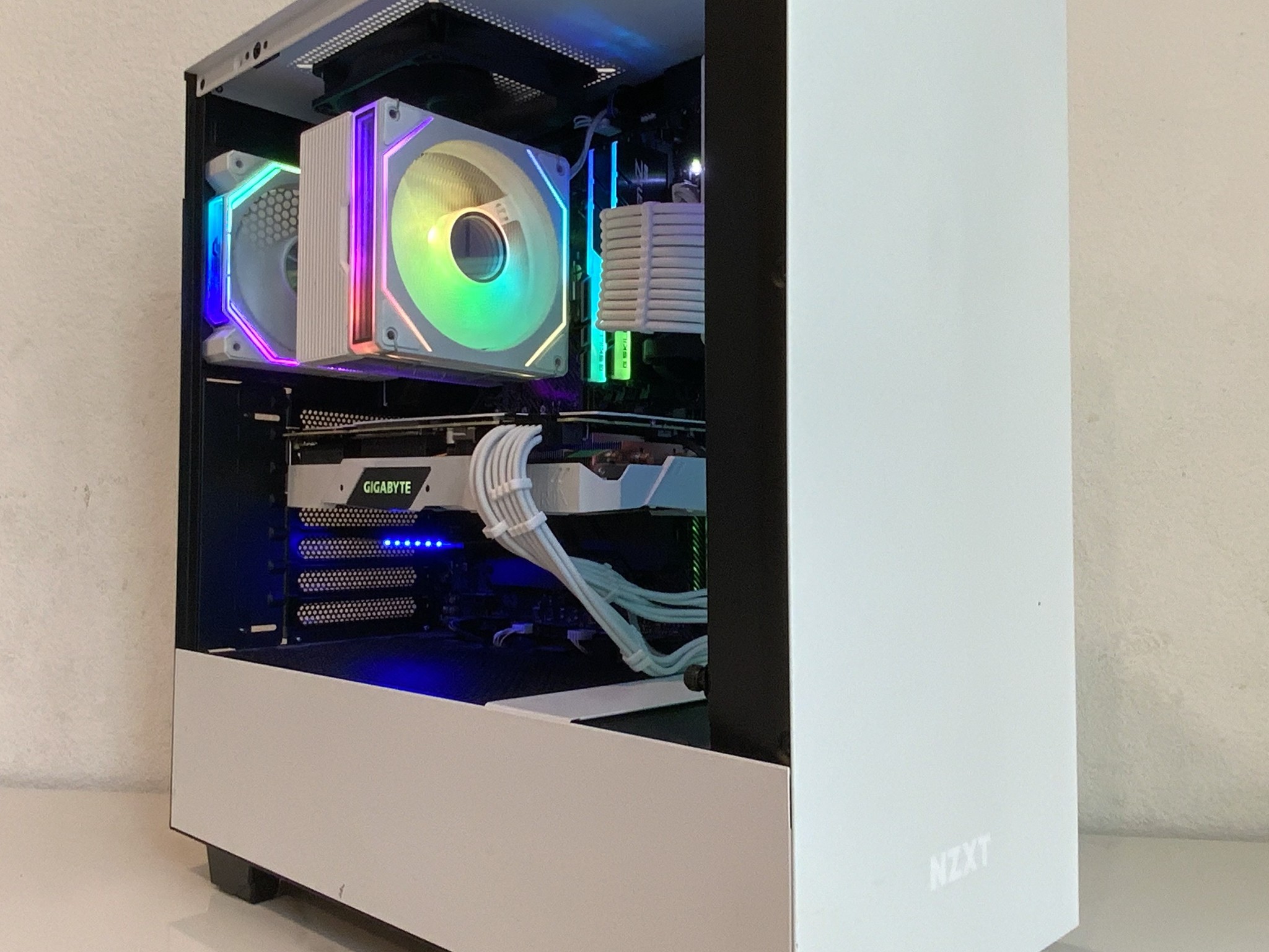 ❄️ RTX 2070 SUPER | RYZEN 7 3700X | 512GB SSD | 16GB DDR4 | 650W | WHITE ❄️