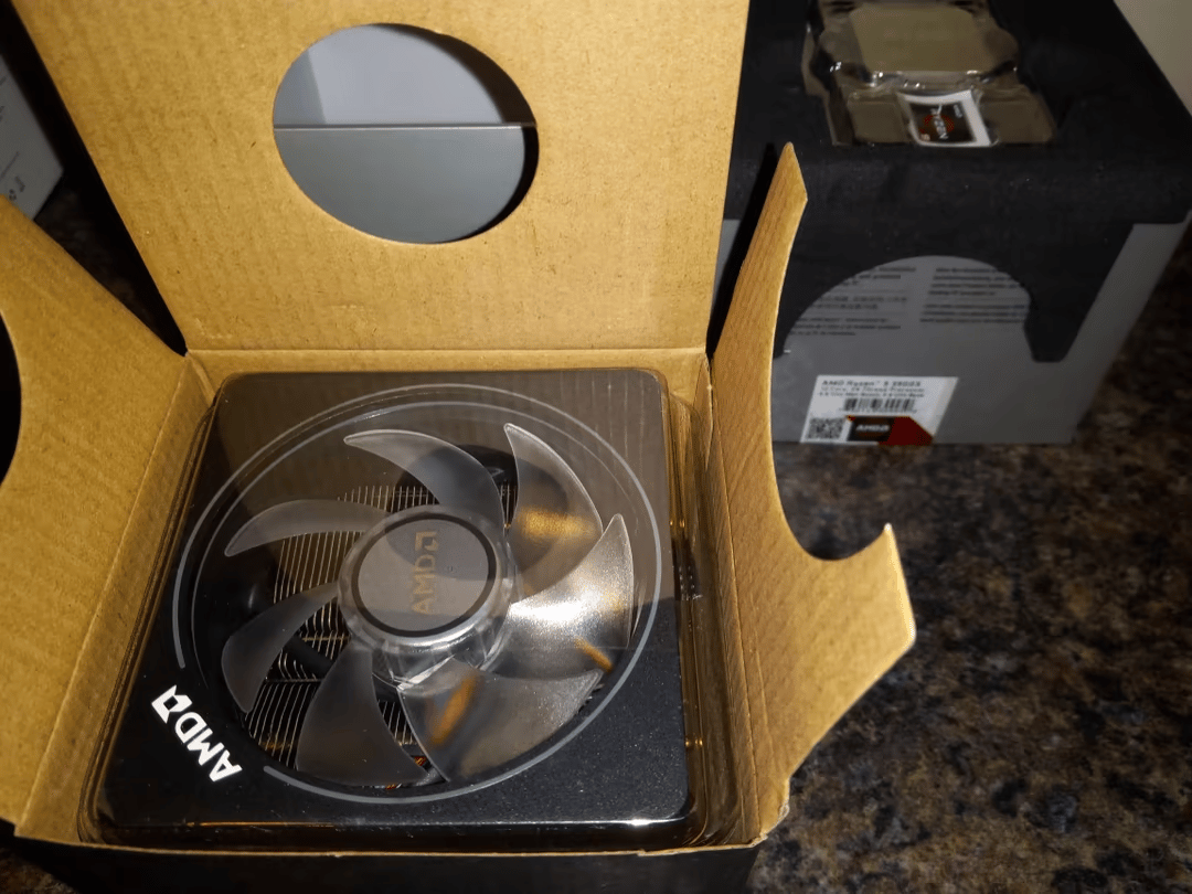 AMD Ryzen 9 3900X
