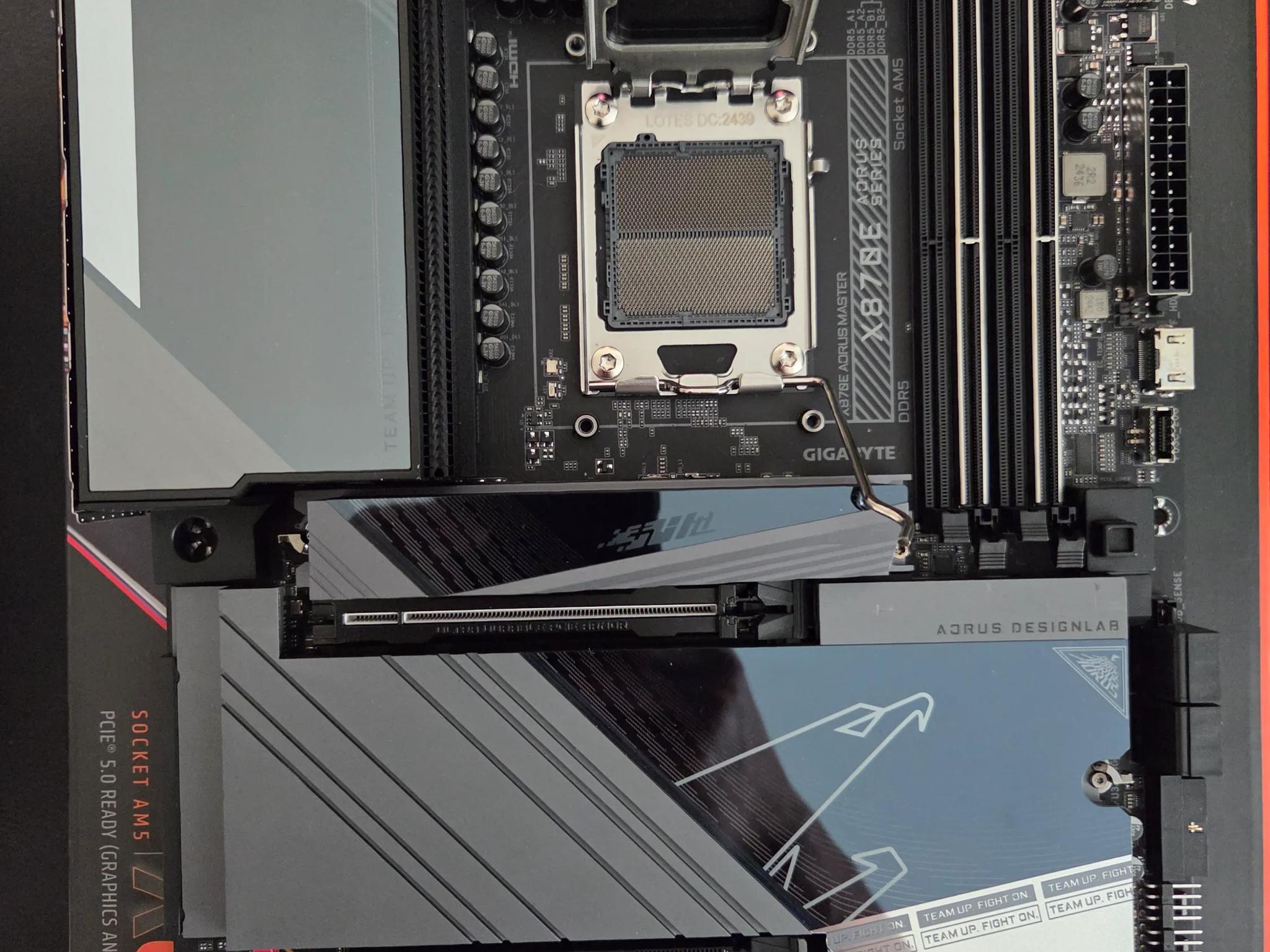 X870E Aorus Master