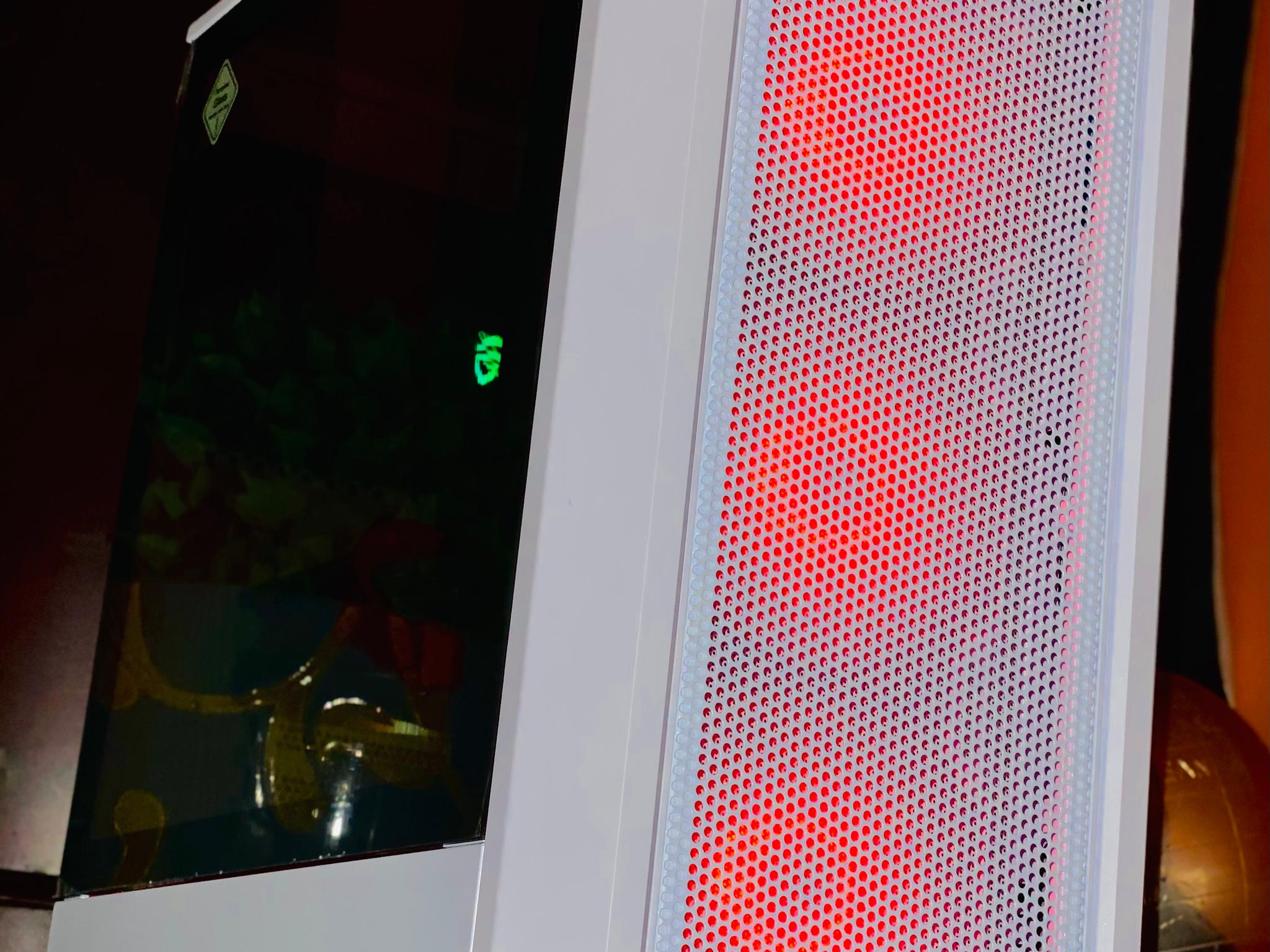 (White)Ryzen 7|RX6600|Rog Strix B550-F|16GB RAM T-Force Delta RGB|512GB M.2. NVMe SSD|Windows 11 Pro