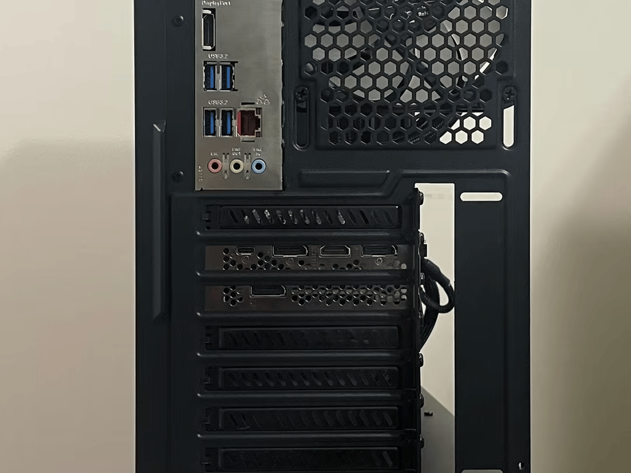 The Continental 🏨/ RTX 2070 Super 8GB, i5 10400 Gaming PC