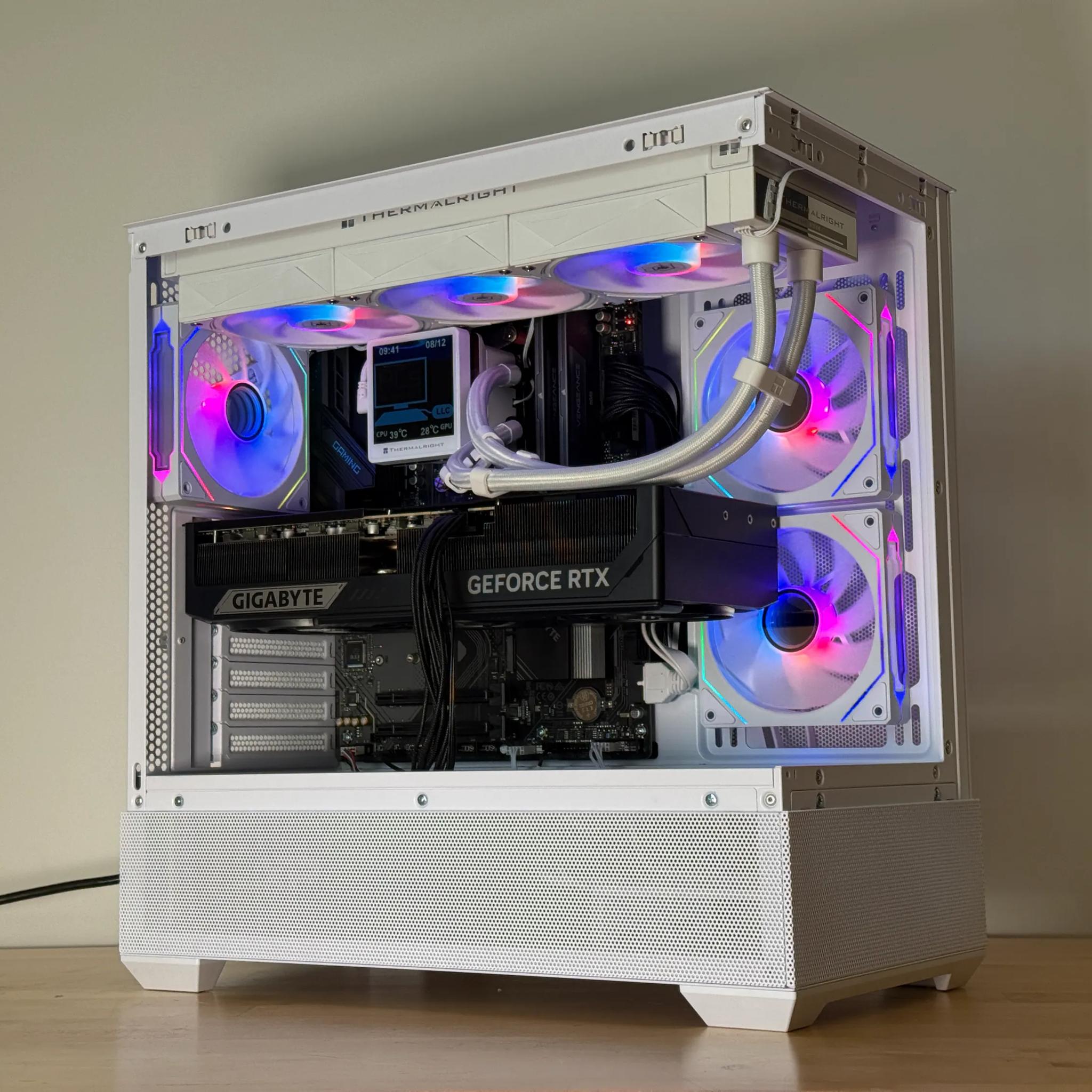 RTX 5090 Ryzen 7 9800x3d Gaming PC 4TB SSD 96GB DDR4
