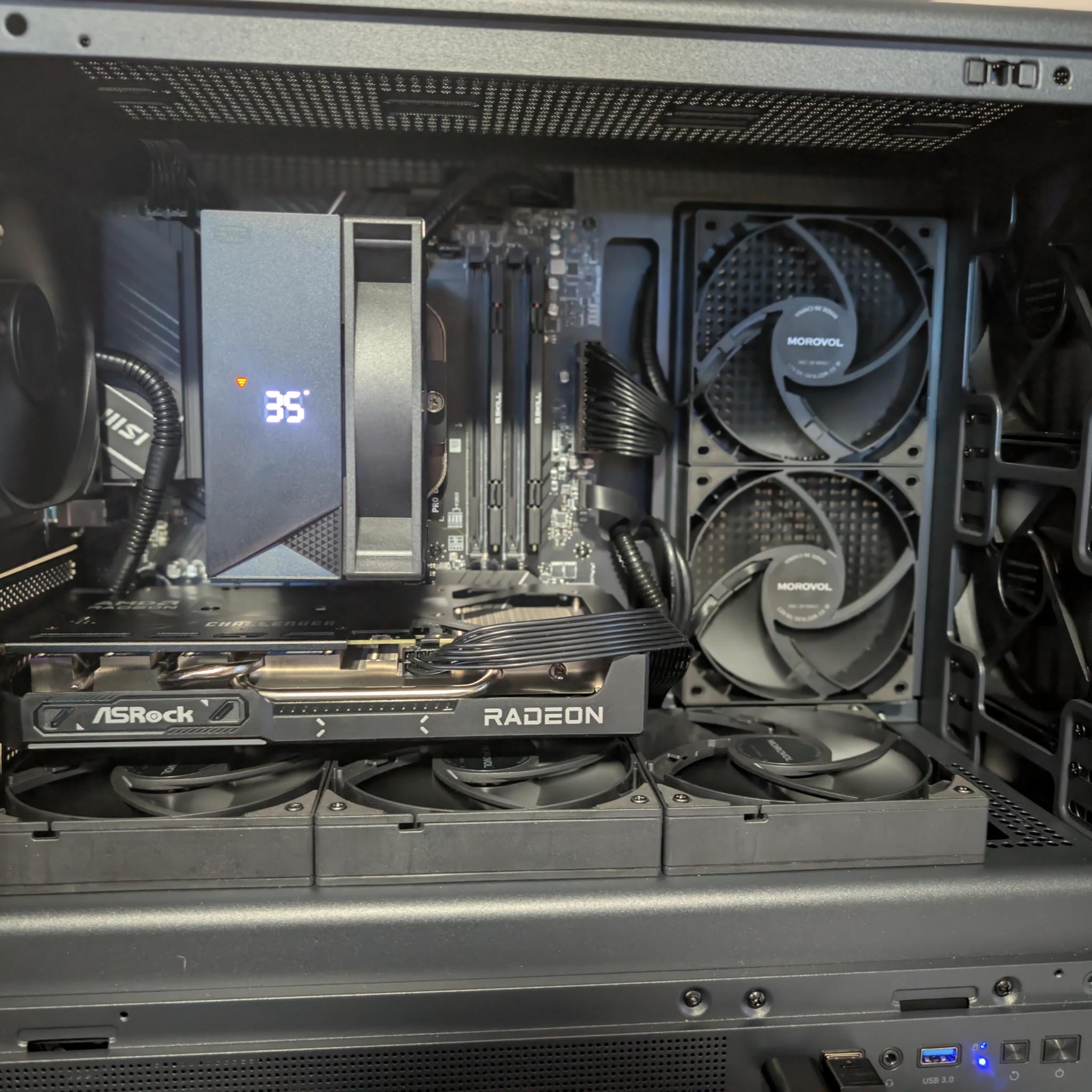 🪵 MODERN WOODEN STEALTH: RYZEN 5 7600X3D + 32GB DDR5 6000MT CL36 + RX 9060 XT 16GB 🪵