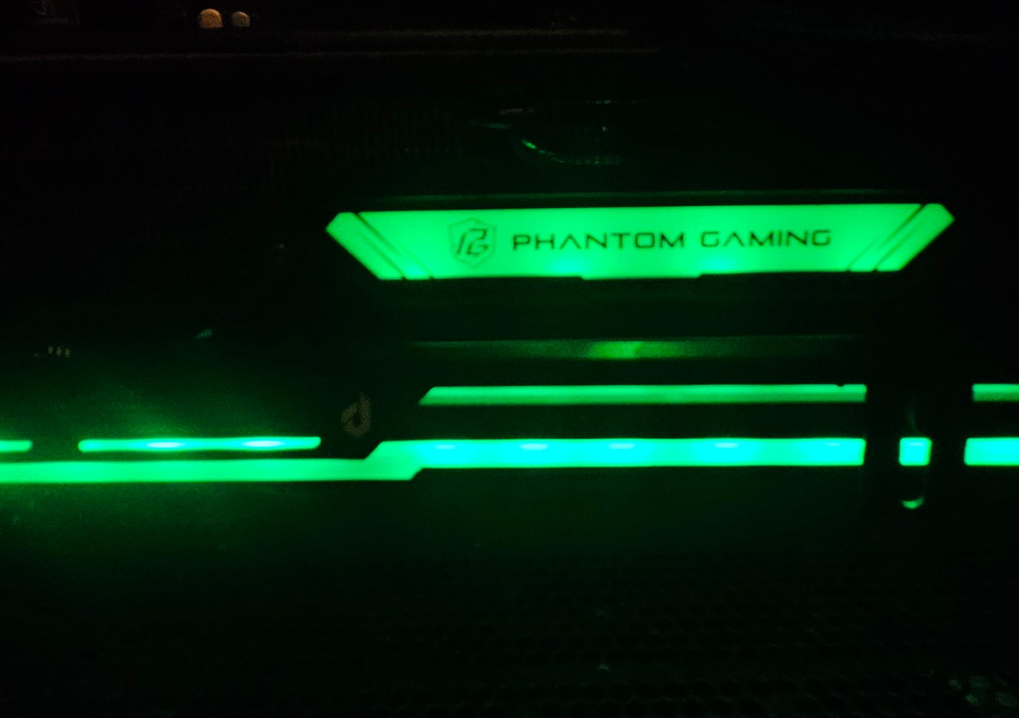 RX 6800 XT 16GB Phantom Gaming and Ryzen 7 5700