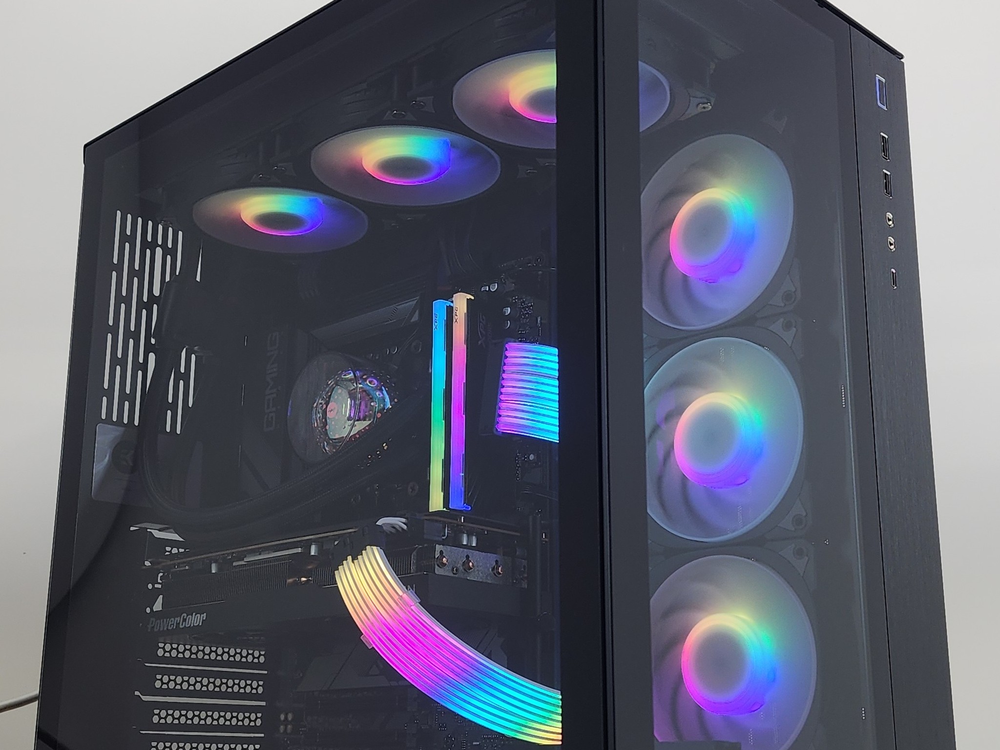 Gaming PC Ryzen 5 7600X3D 32GB RAM 2TB SSD RX 7800 XT 16GB Windows 11 Computer
