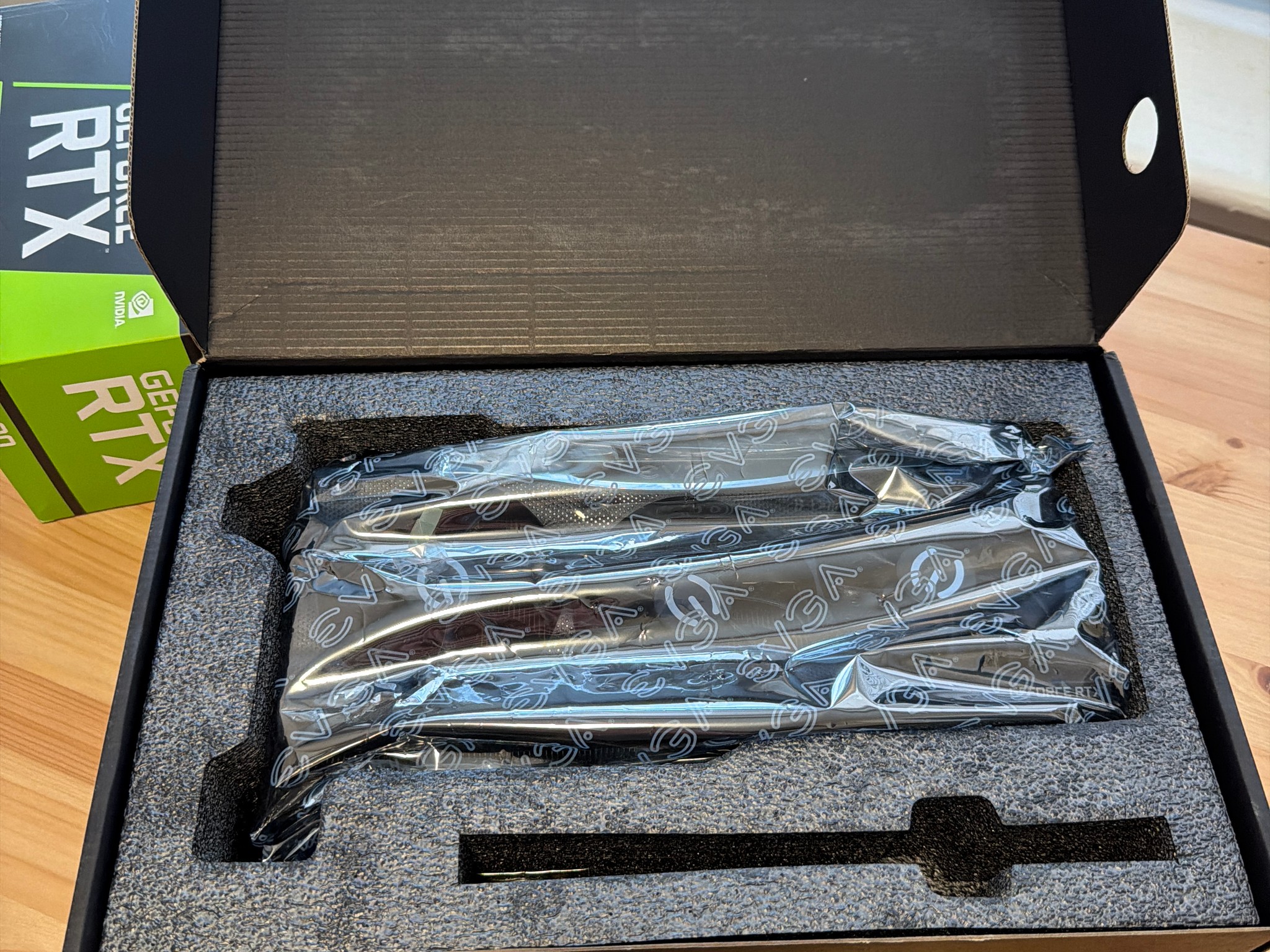 EVGA FTW3 ULTRA HYBRID GAMING GeForce RTX 3080 12GB