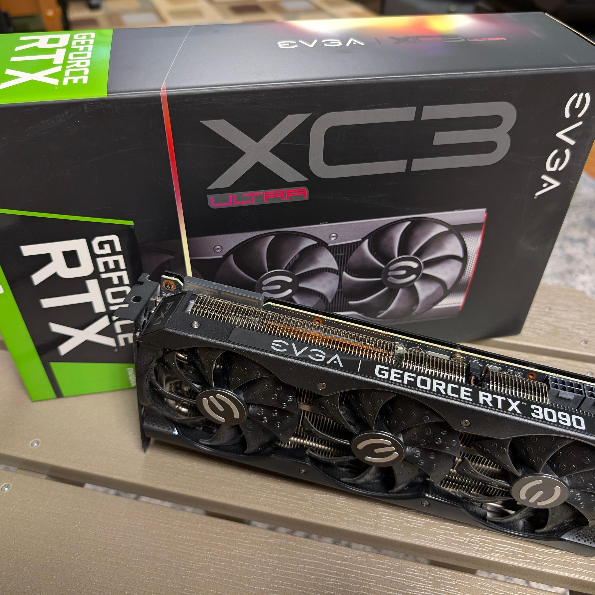 EVGA GeForce RTX 3090 XC3 ULTRA GAMING