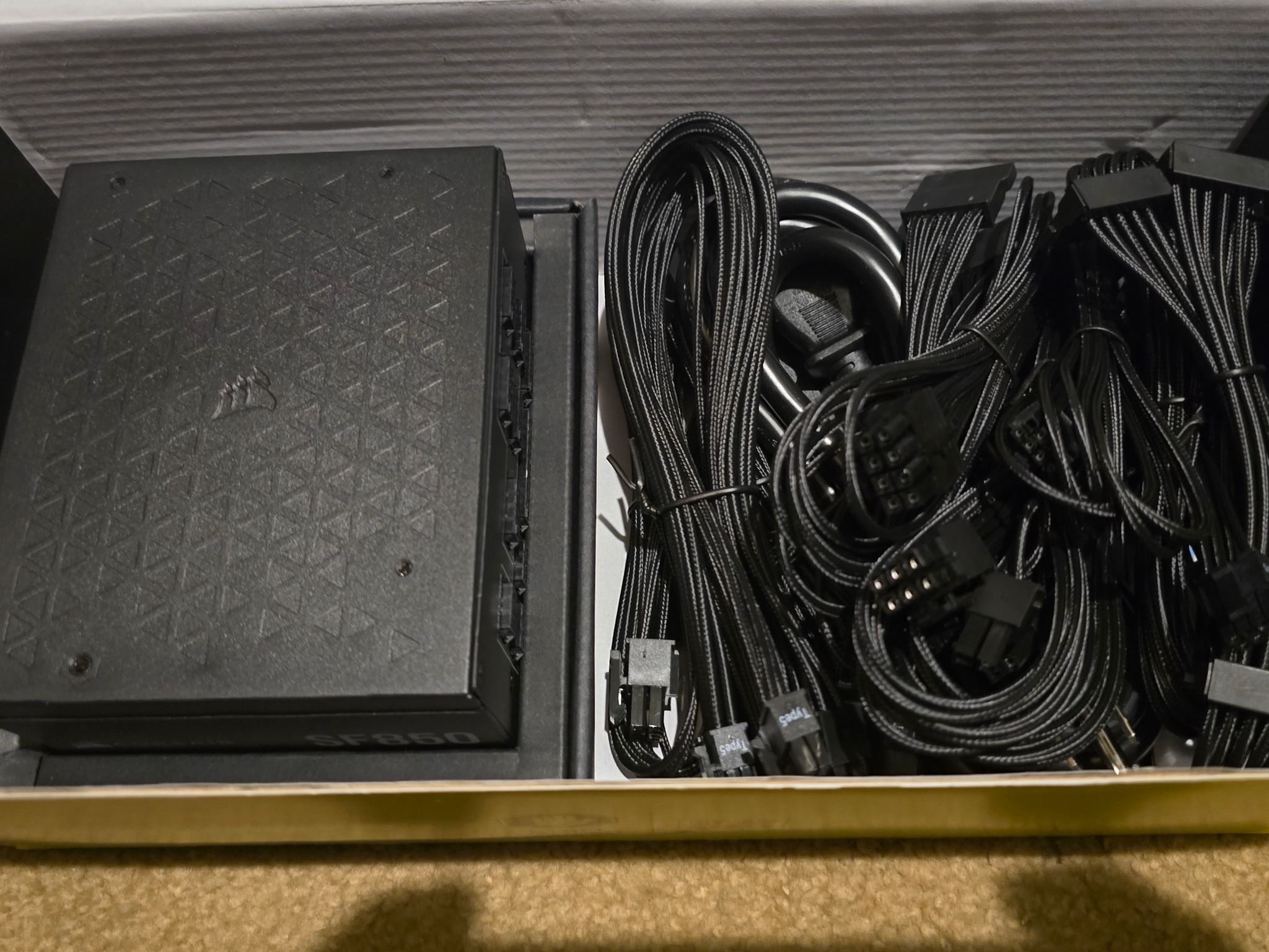 New Corsair sf850 power supply unit. Small form factor