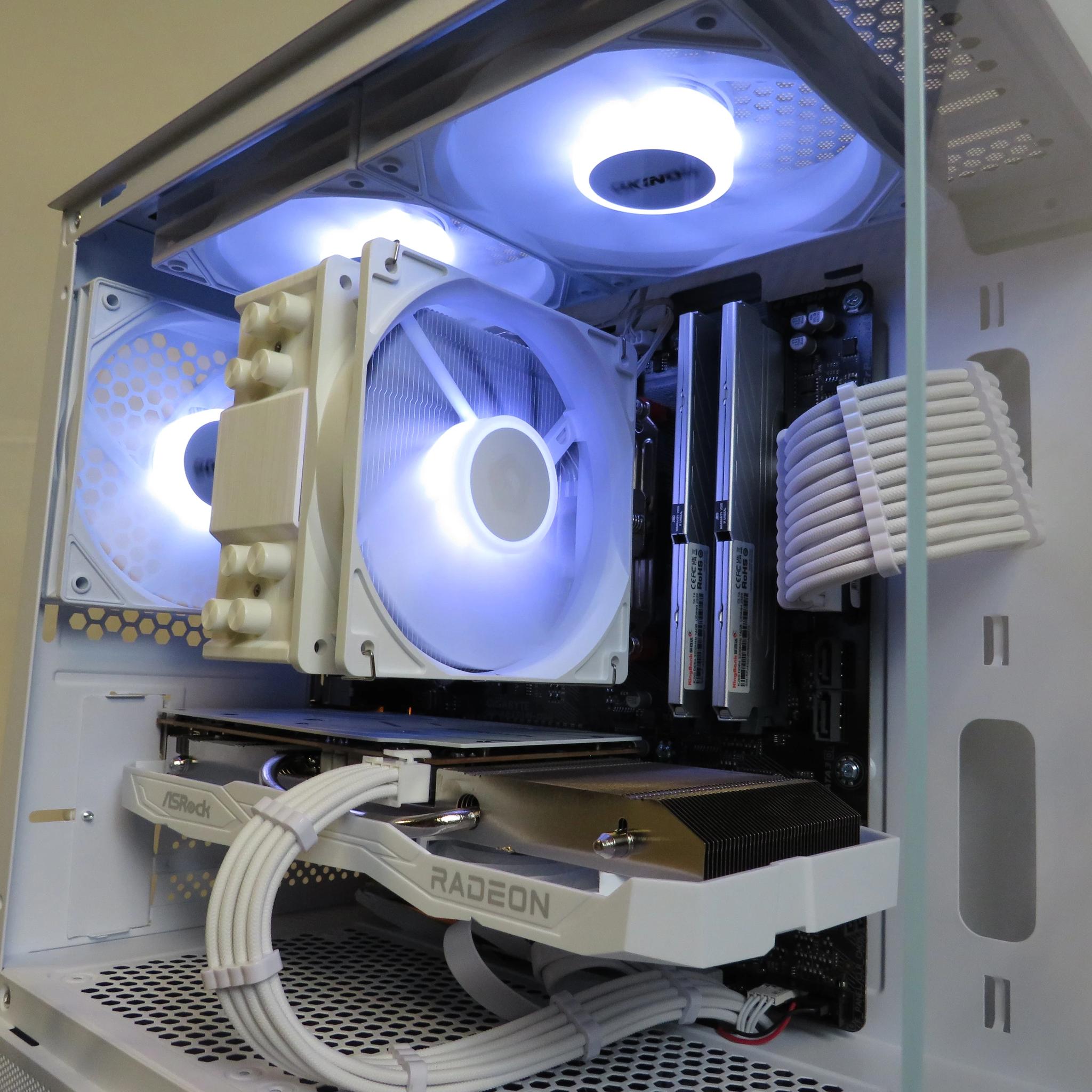 Beautiful Gamer: Ryzen 5 5600 + RX 6600 + 32 GB DDR4 + 1 TB NVME SSD