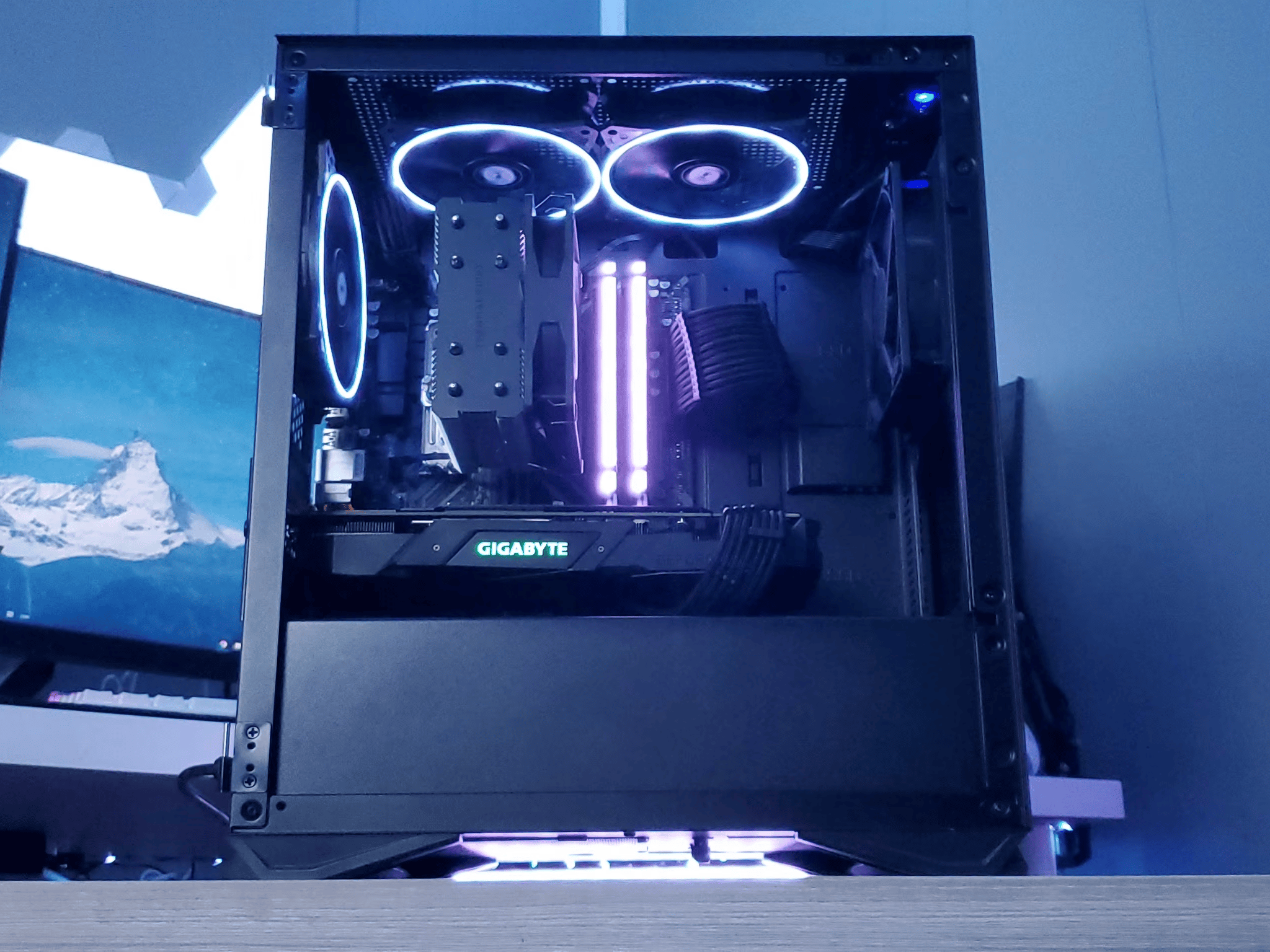 DIMM | RTX 2070 - Ryzen 5 3600 Gaming and Streaming PC