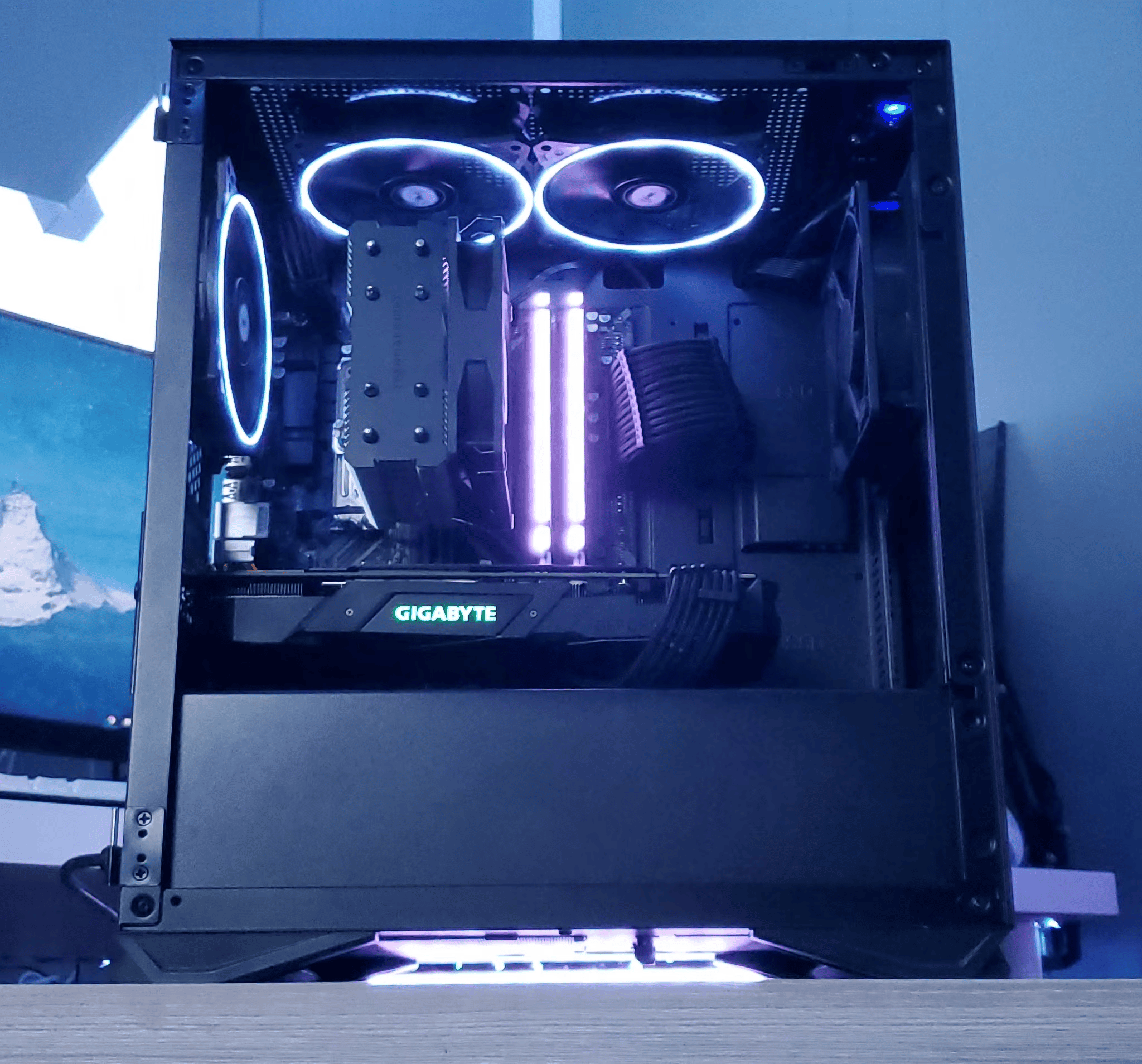 DIMM | RTX 2070 - Ryzen 5 3600 Gaming and Streaming PC