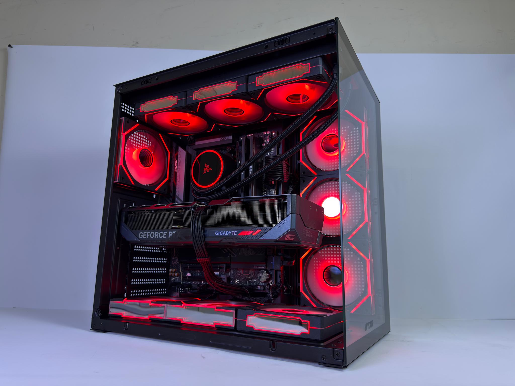 Custom Gaming PC | RTX 5070 Ti, Ryzen 7 9800X3D, 32GB DDR5 RAM, 1TB NVMe SSD